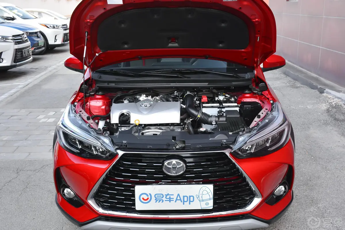 YARiS L 致炫致炫X 1.5L CVT 豪华版发动机舱整体