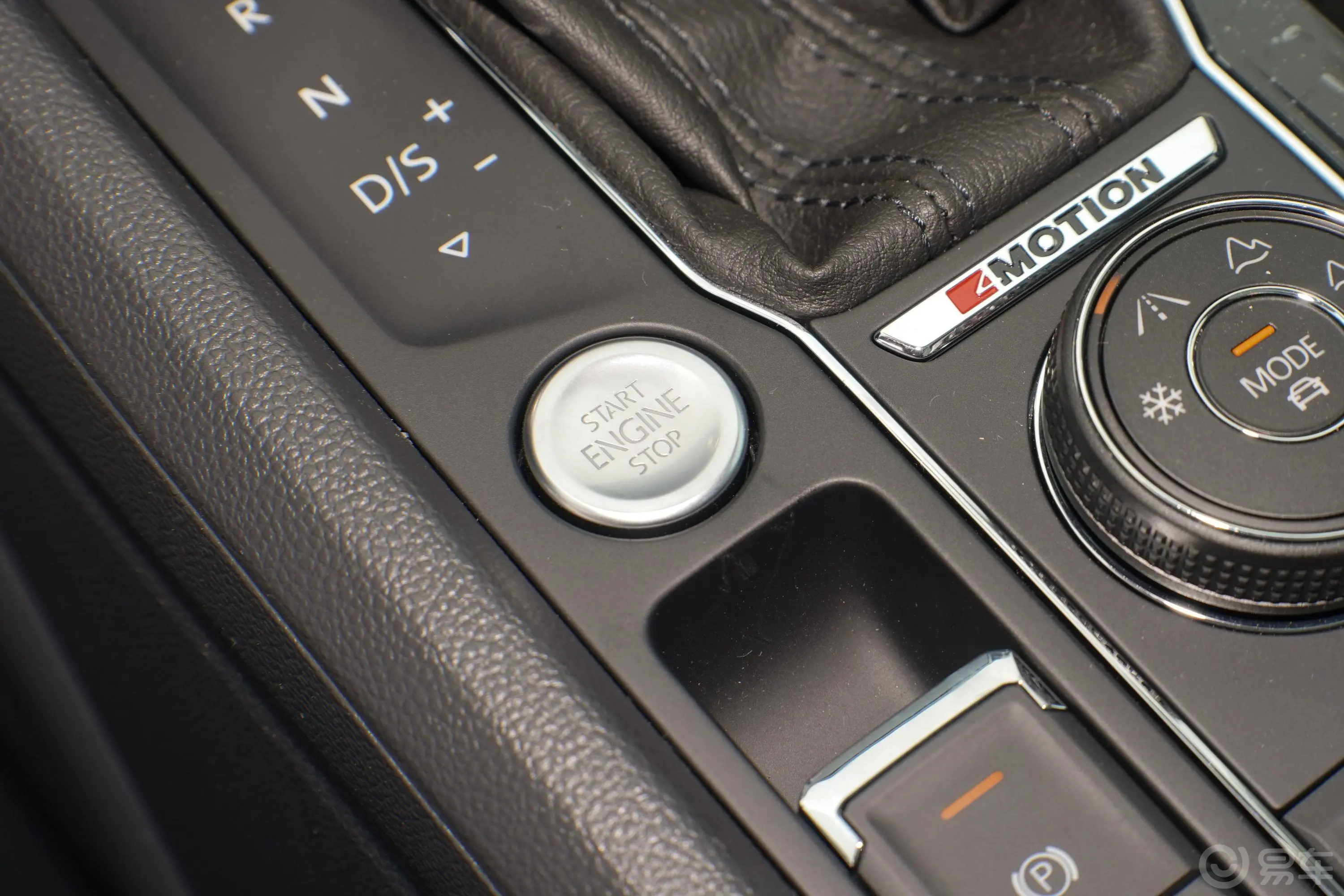 途昂530 V6 四驱 豪华版 国V钥匙孔或一键启动按键