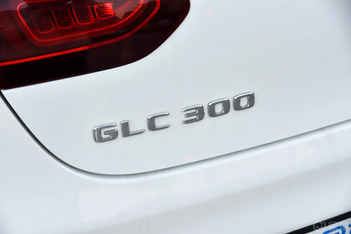 奔驰GLC轿跑GLC 300 4MATIC 轿跑SUV外观