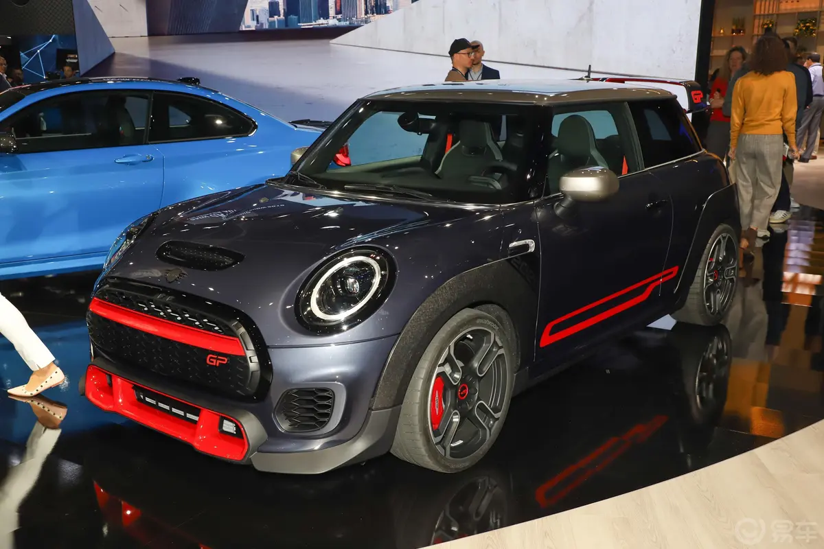 MINI JCW