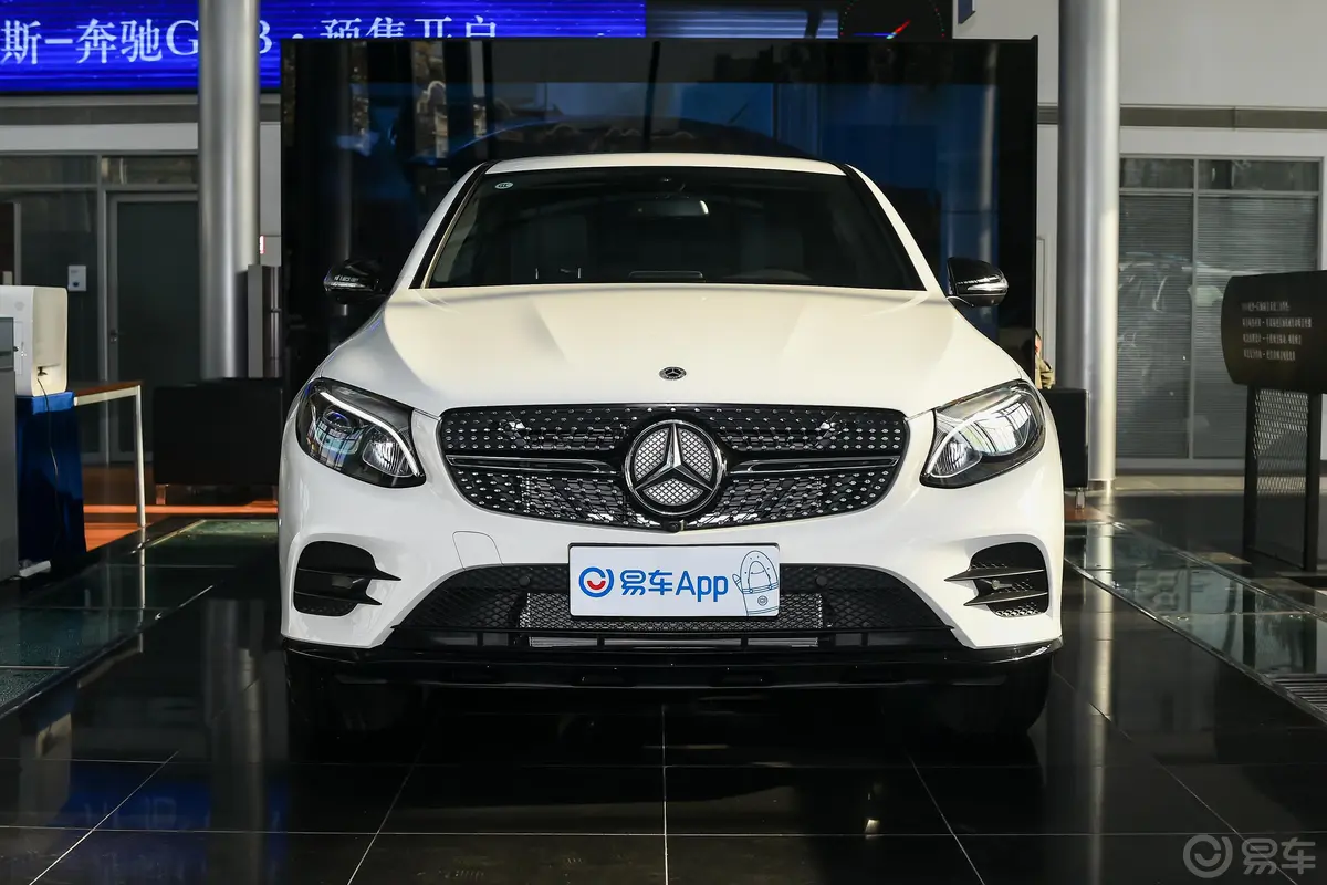 奔驰GLC轿跑GLC 200 4MATIC 轿跑SUV外观