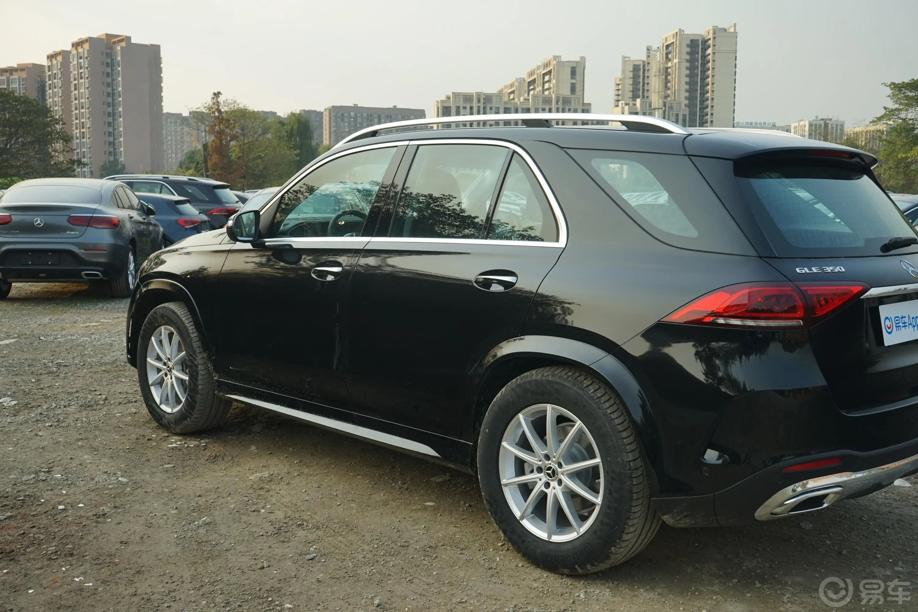 奔驰GLE改款 GLE 350 4MATIC 时尚型外观