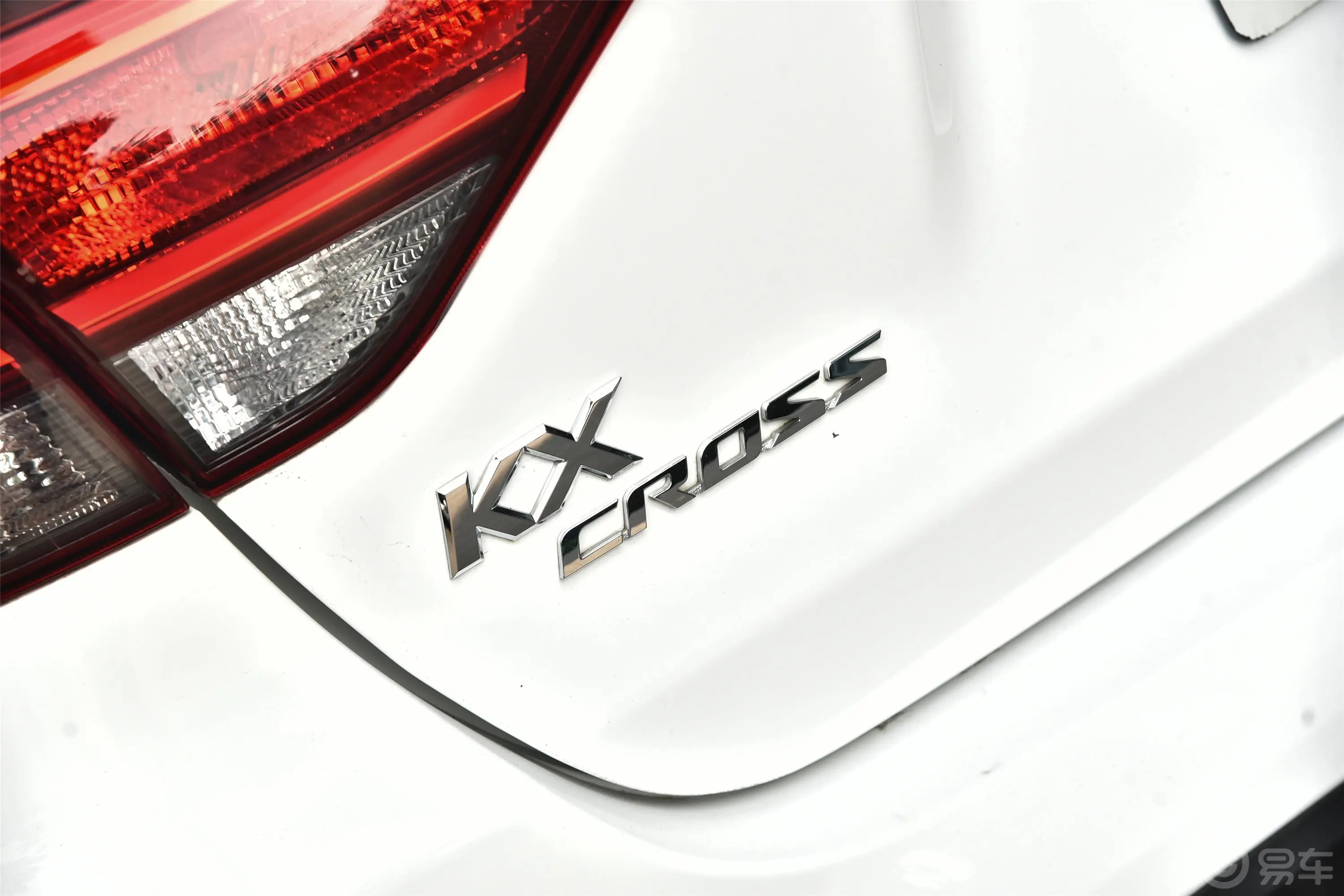 KX CROSS1.6L 手自一体 灵动天窗版 国V外观