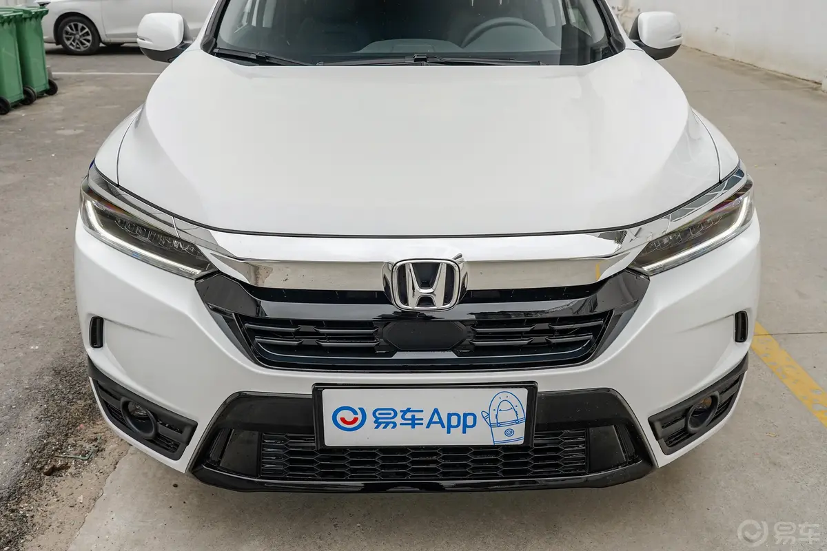 皓影240TURBO CVT 两驱 豪华版外观