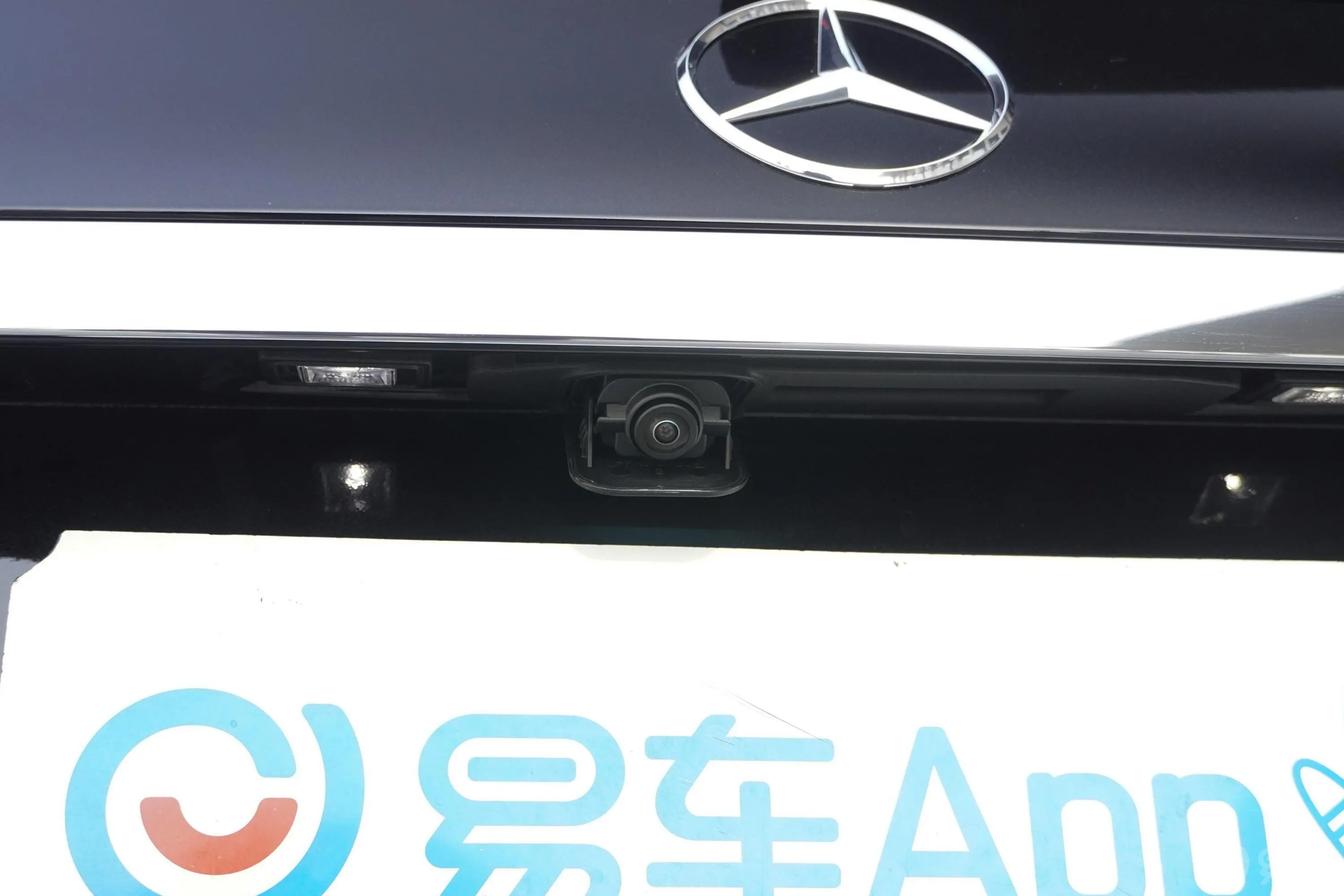 奔驰GLSGLS 450 4MATIC 动感型外观