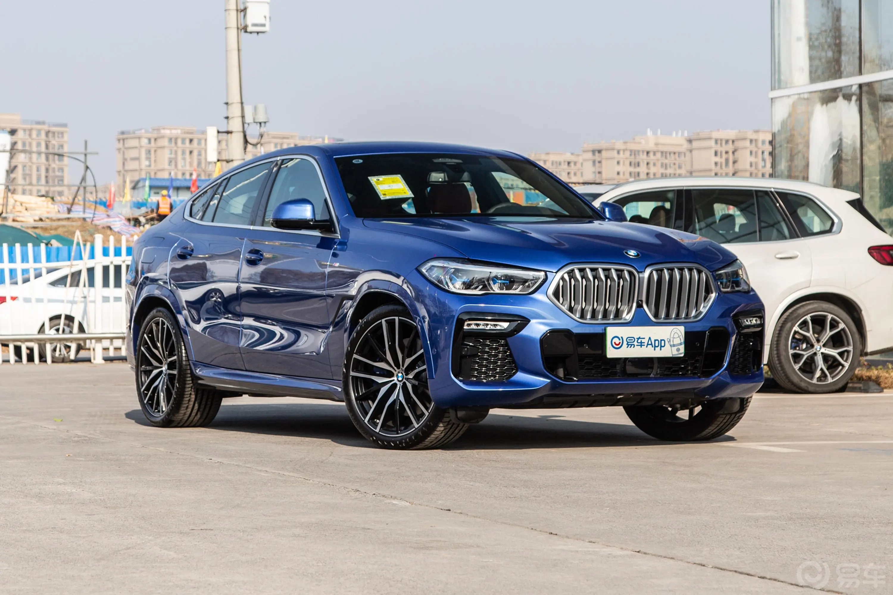 宝马X6xDrive40i M运动套装前轮毂造型