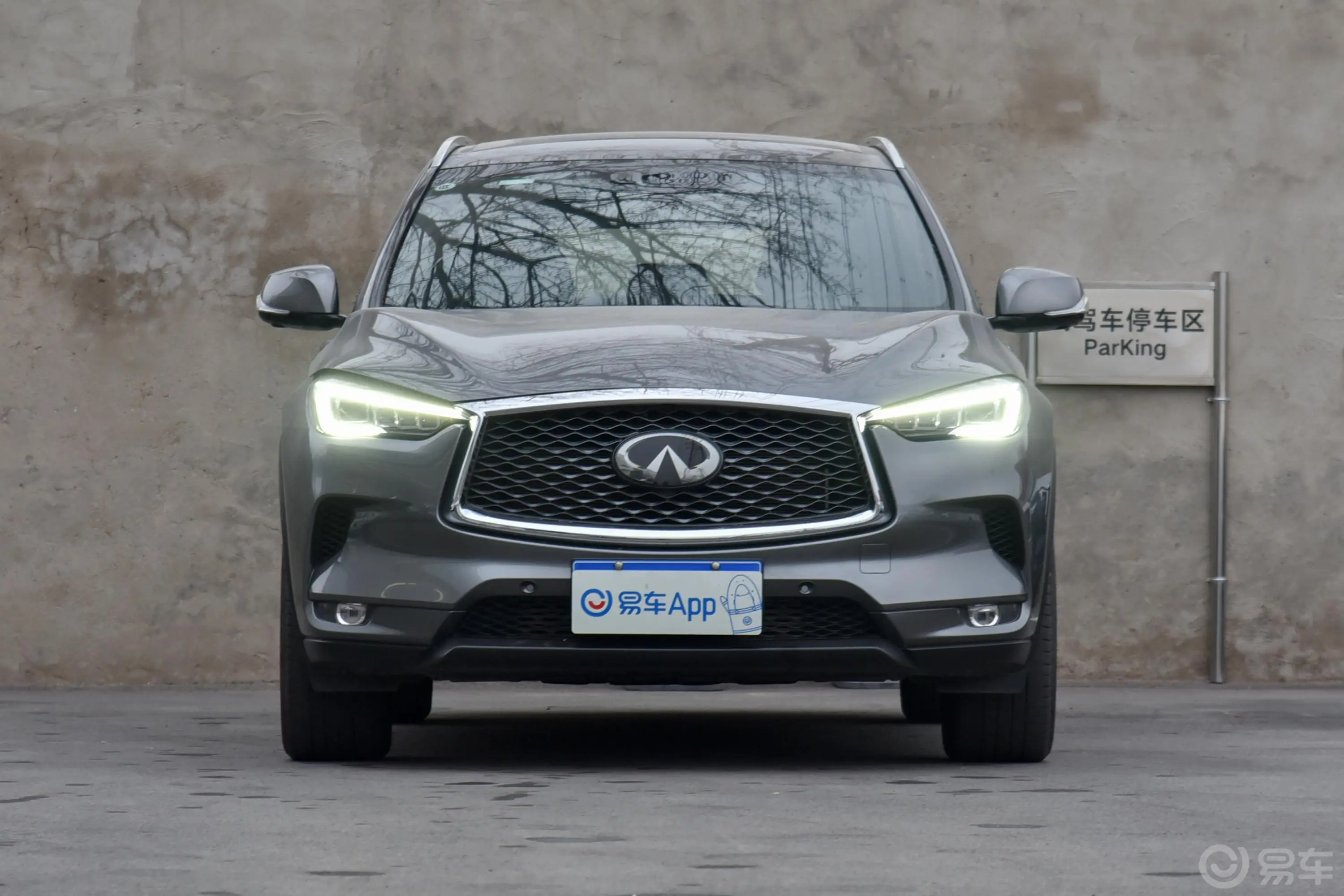 英菲尼迪QX502.0T 四驱 豪华版外观