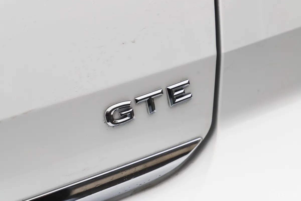 迈腾GTE 插电混动1.4T 双离合 尊贵型外观