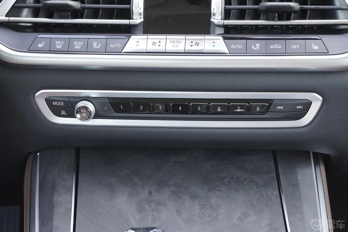 宝马X5(进口)xDrive30i X设计套装音响