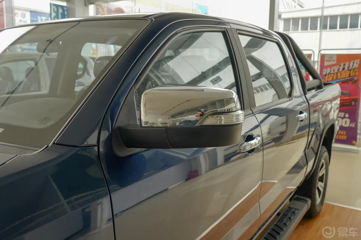 黄海·威龙2.4T 手自一体 四驱 至尊版 汽油 国V主驾驶后视镜背面