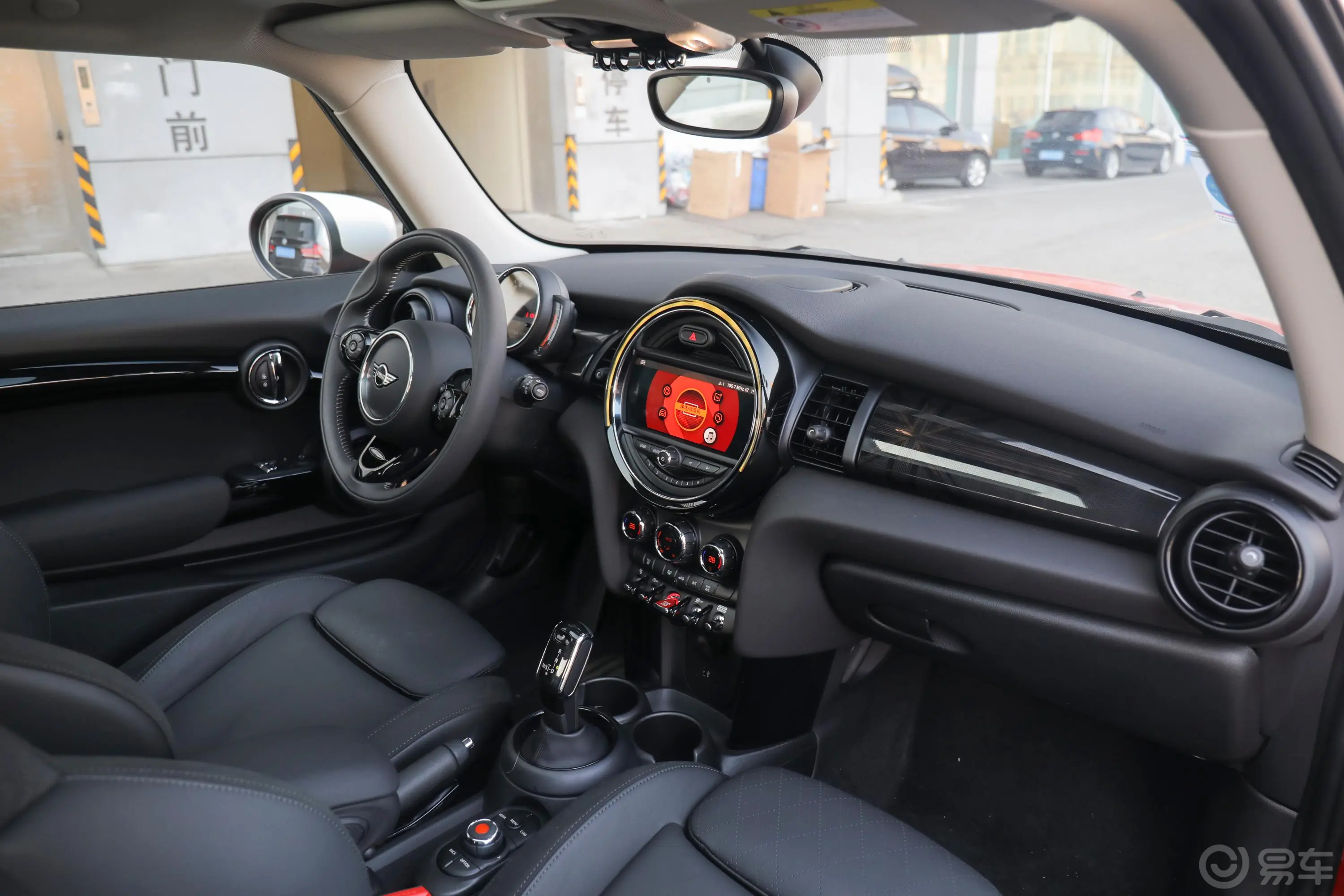 MINI1.5T COOPER 双离合 艺术家 三门版内饰