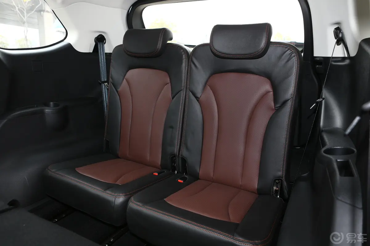 SWM斯威X72.0L 手动 舒适版 7座第三排座椅