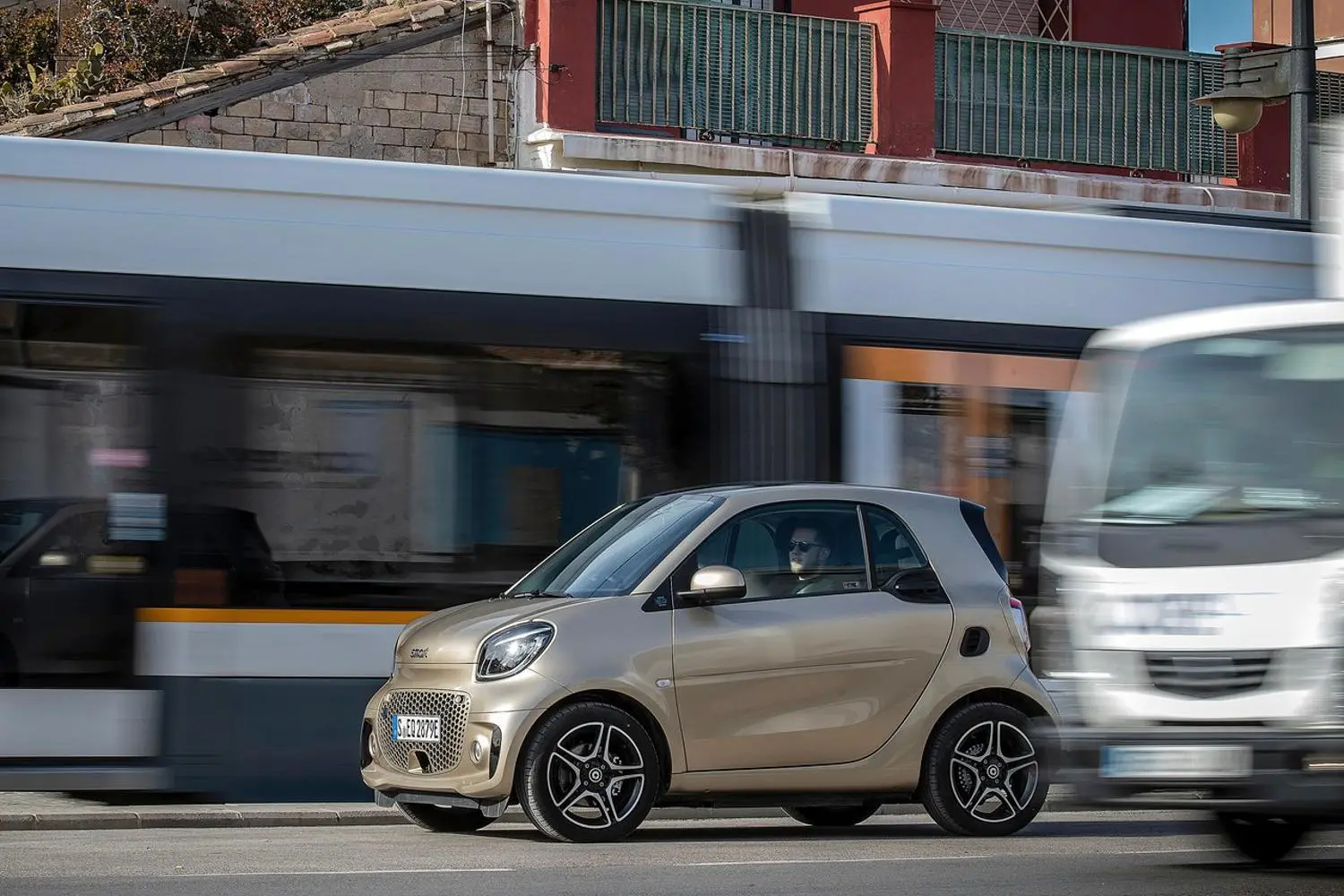 smart fortwo EQ