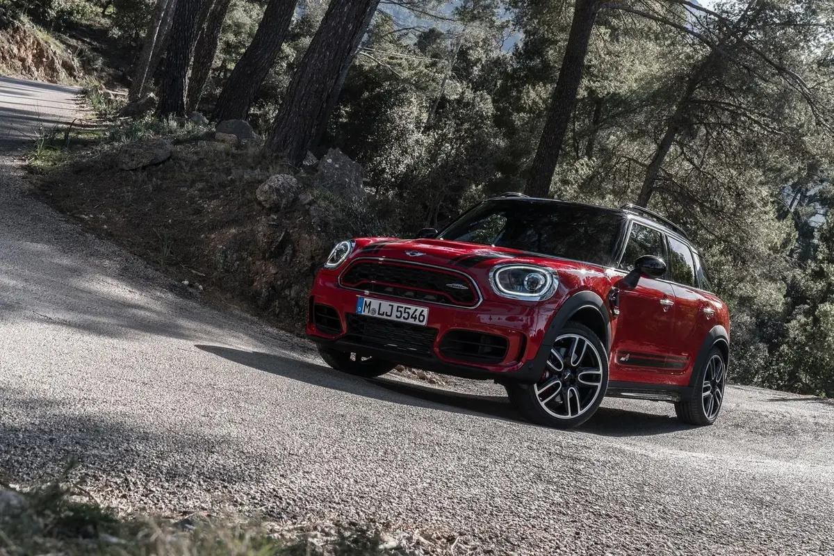 MINI JCW COUNTRYMAN