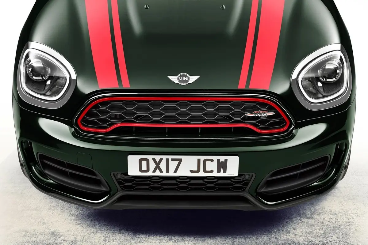 MINI JCW COUNTRYMAN