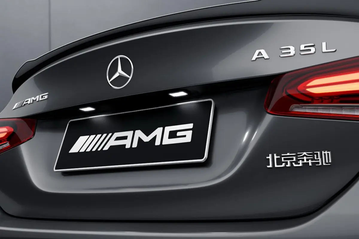 奔驰A级 AMG