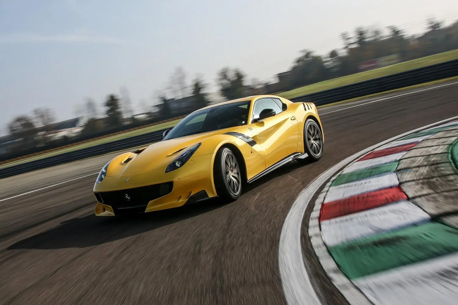 F12berlinetta