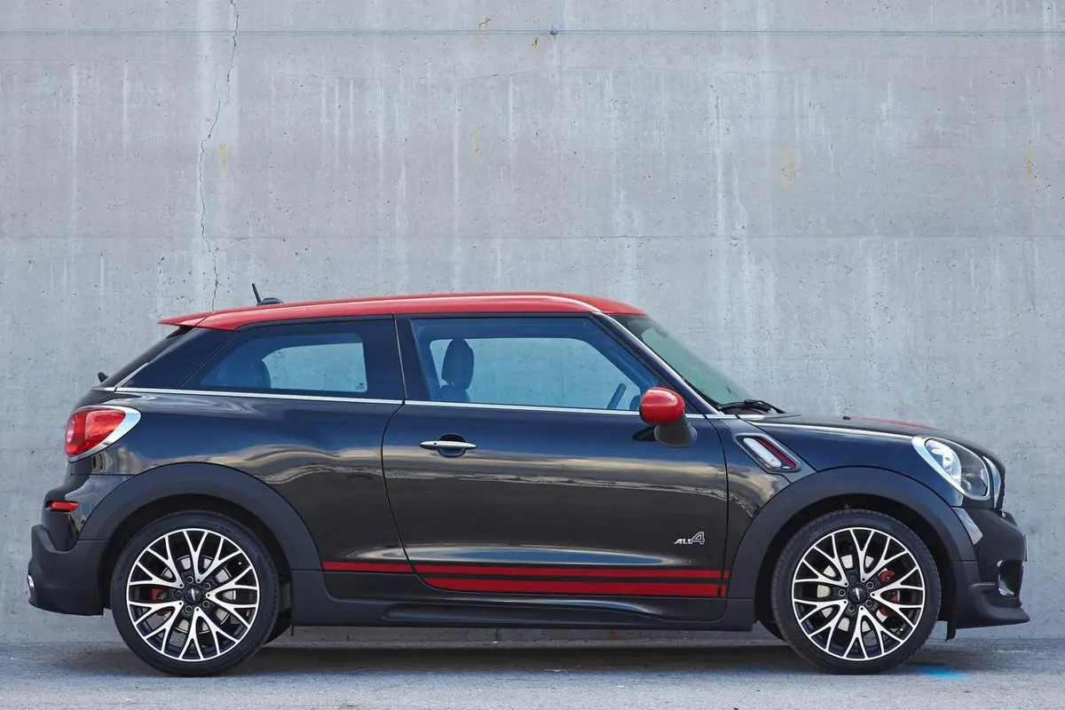 MINI JCW PACEMAN