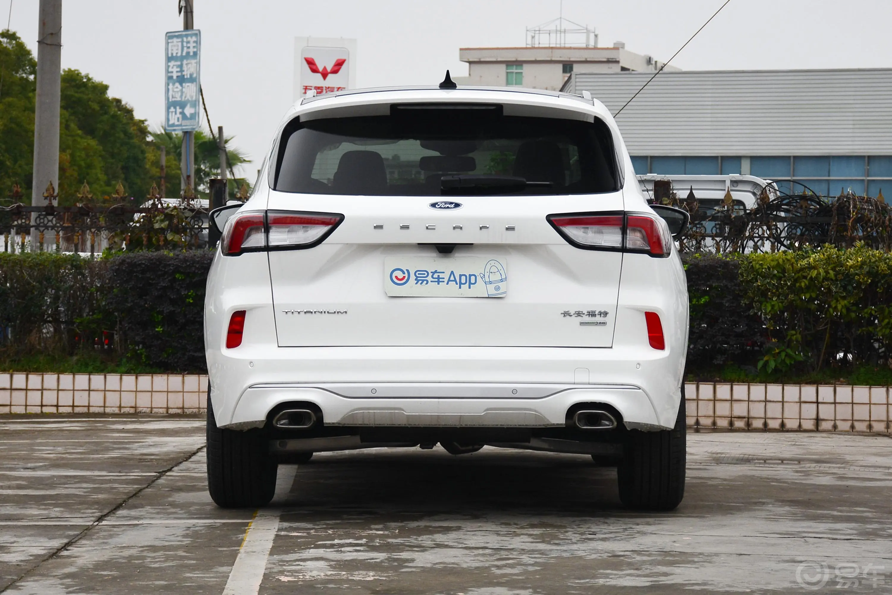 锐际EcoBoost 245 四驱嘉享款正后水平