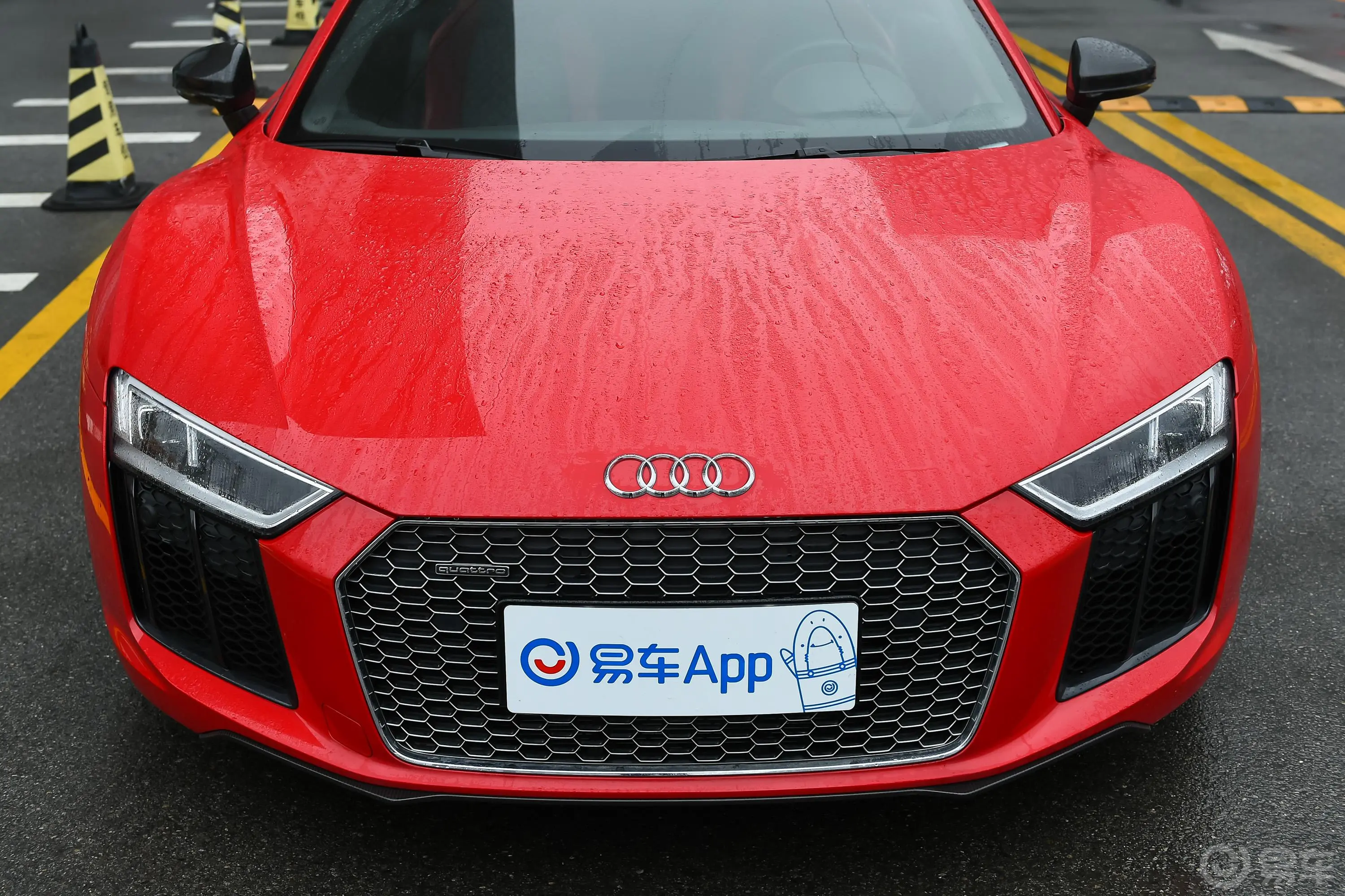 奥迪R8V10 Coupe Performance外观