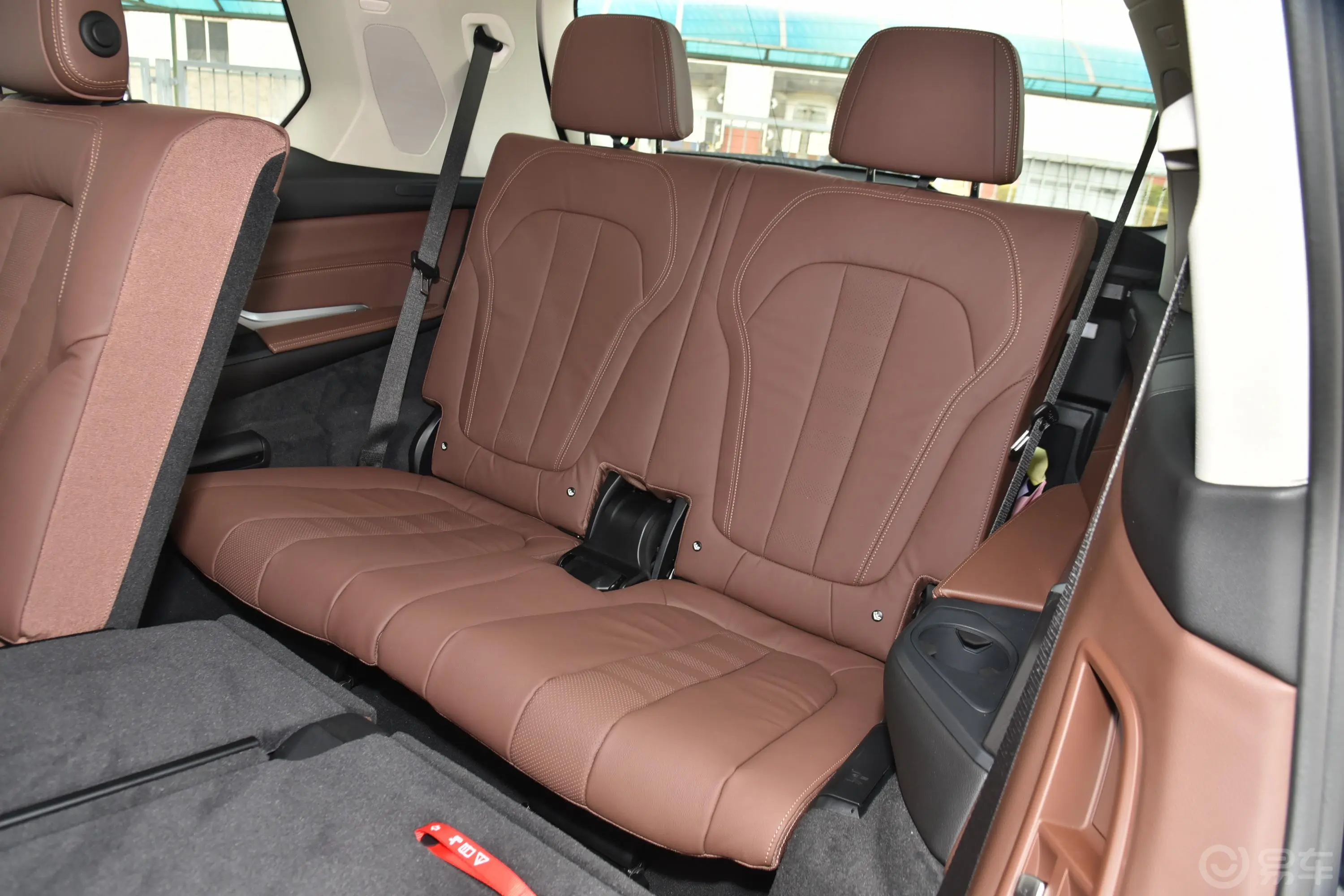 宝马X7xDrive40i 领先型 豪华套装第三排座椅