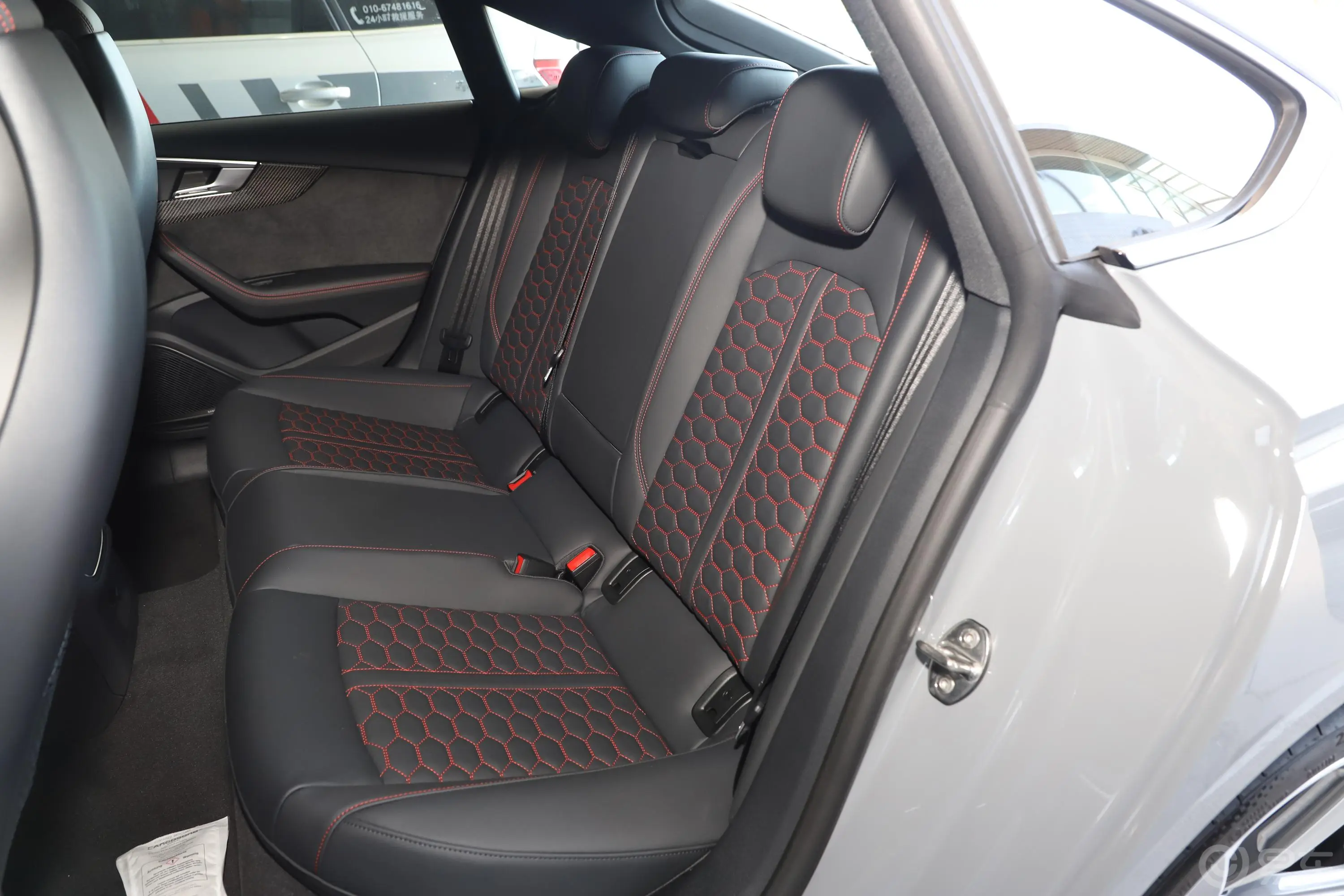奥迪RS 52.9T Sportback后排座椅