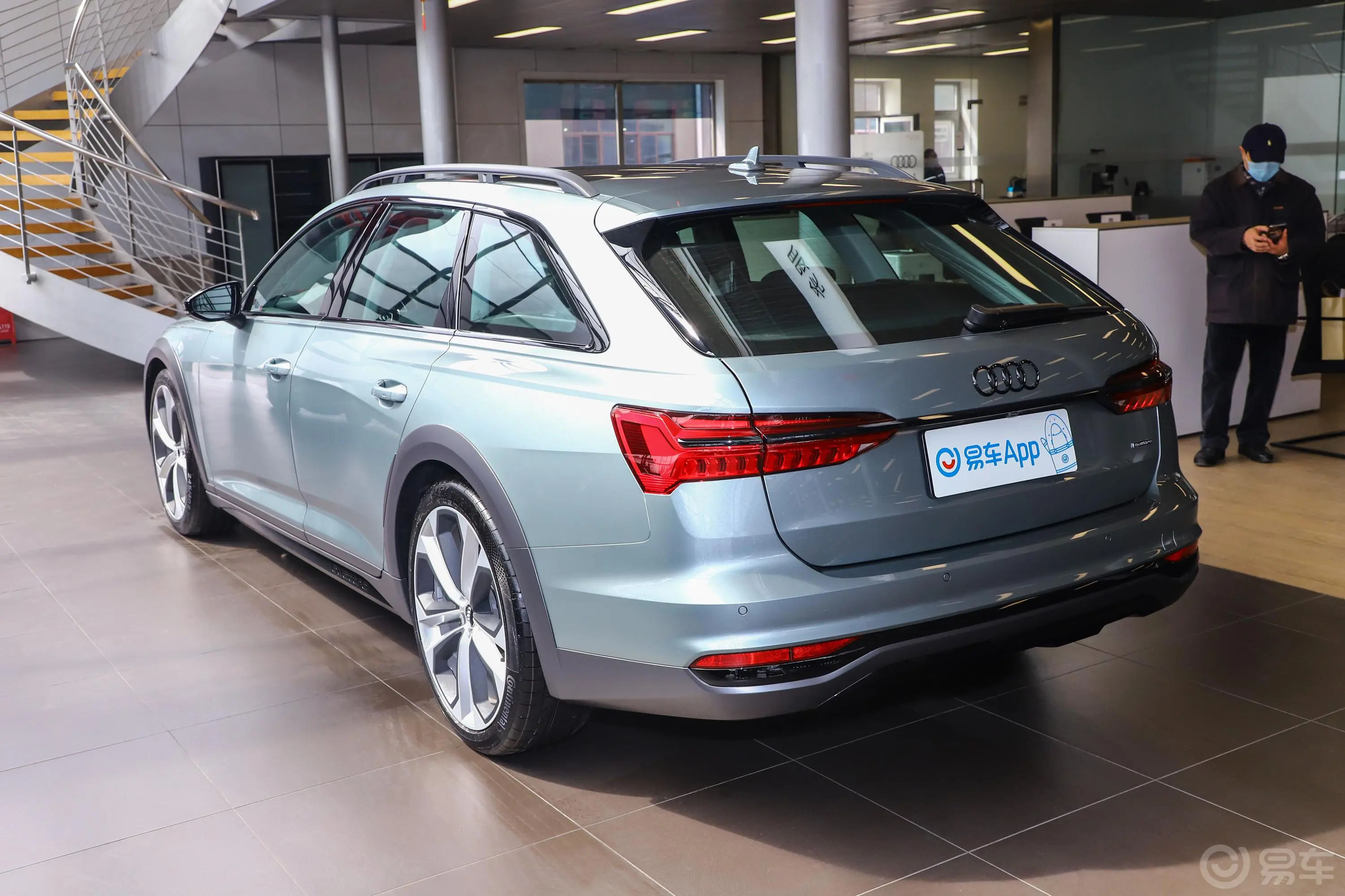 奥迪A6Allroad quattro 探索家 55 TFSI 尊享越野型外观