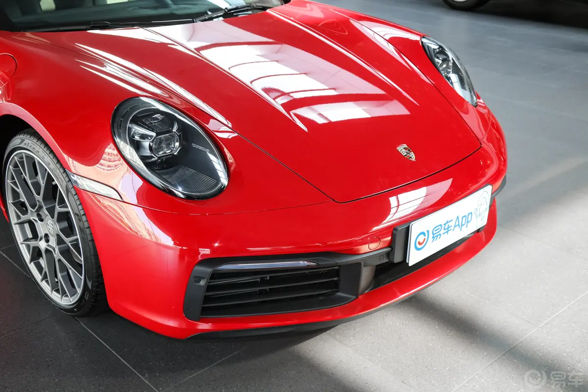 保时捷911Carrera 3.0T外观