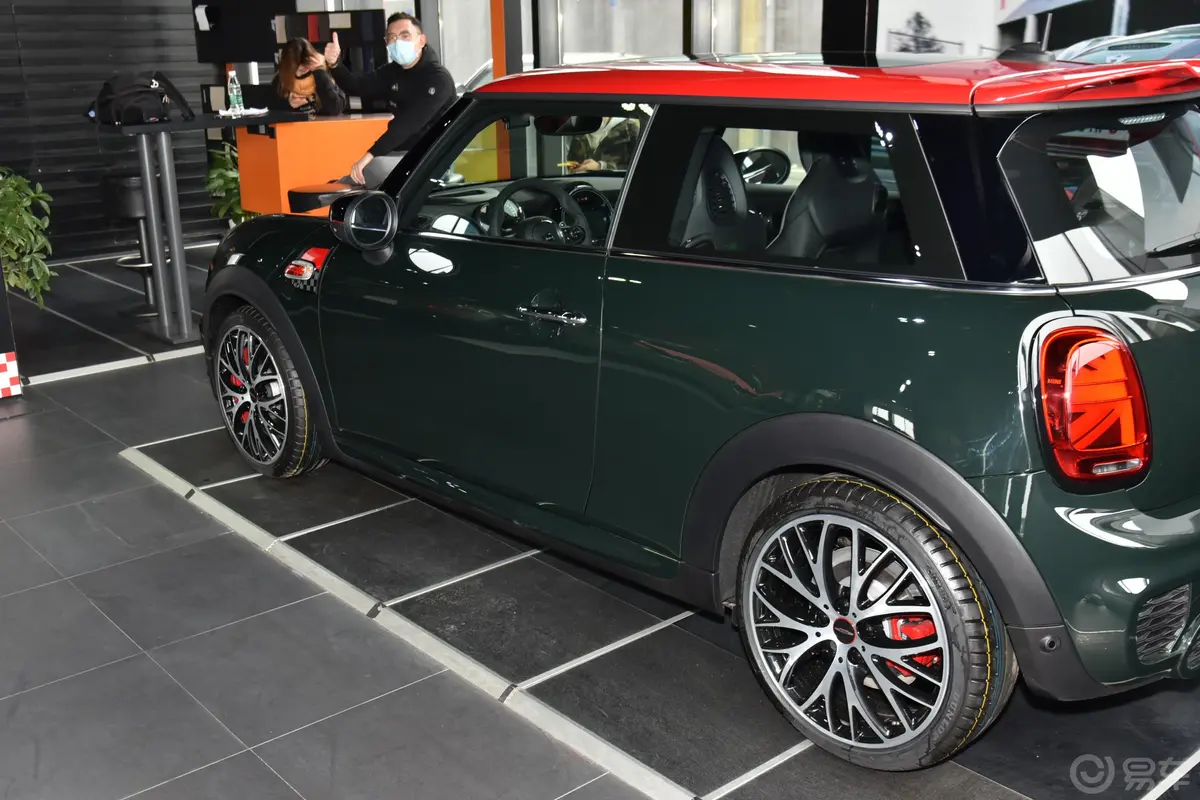 MINI JCW2.0T ALL-IN外观