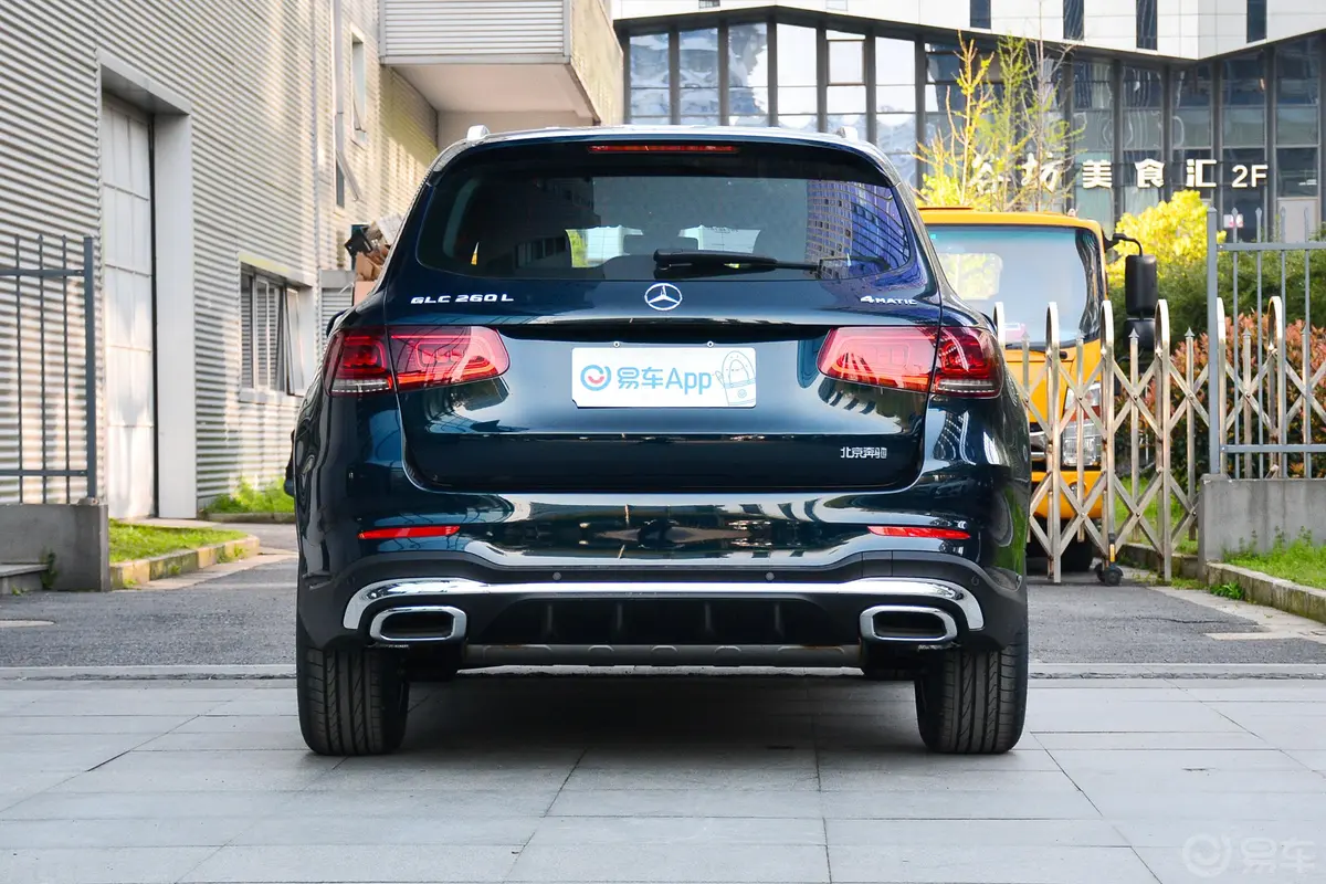 奔驰GLC改款 GLC 260 L 4MATIC 豪华型正后水平