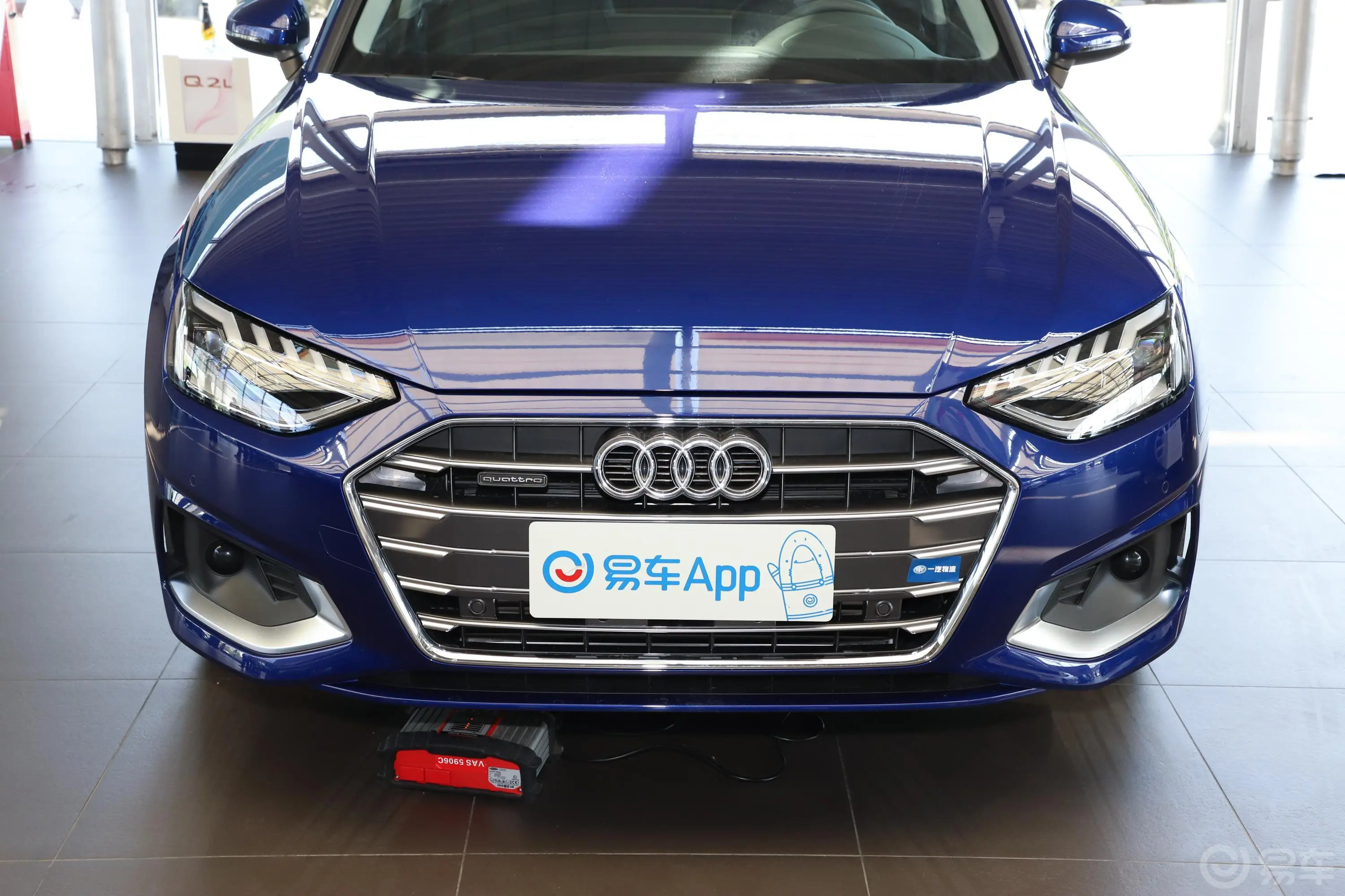 奥迪A4L40 TFSI quattro 豪华致雅型外观