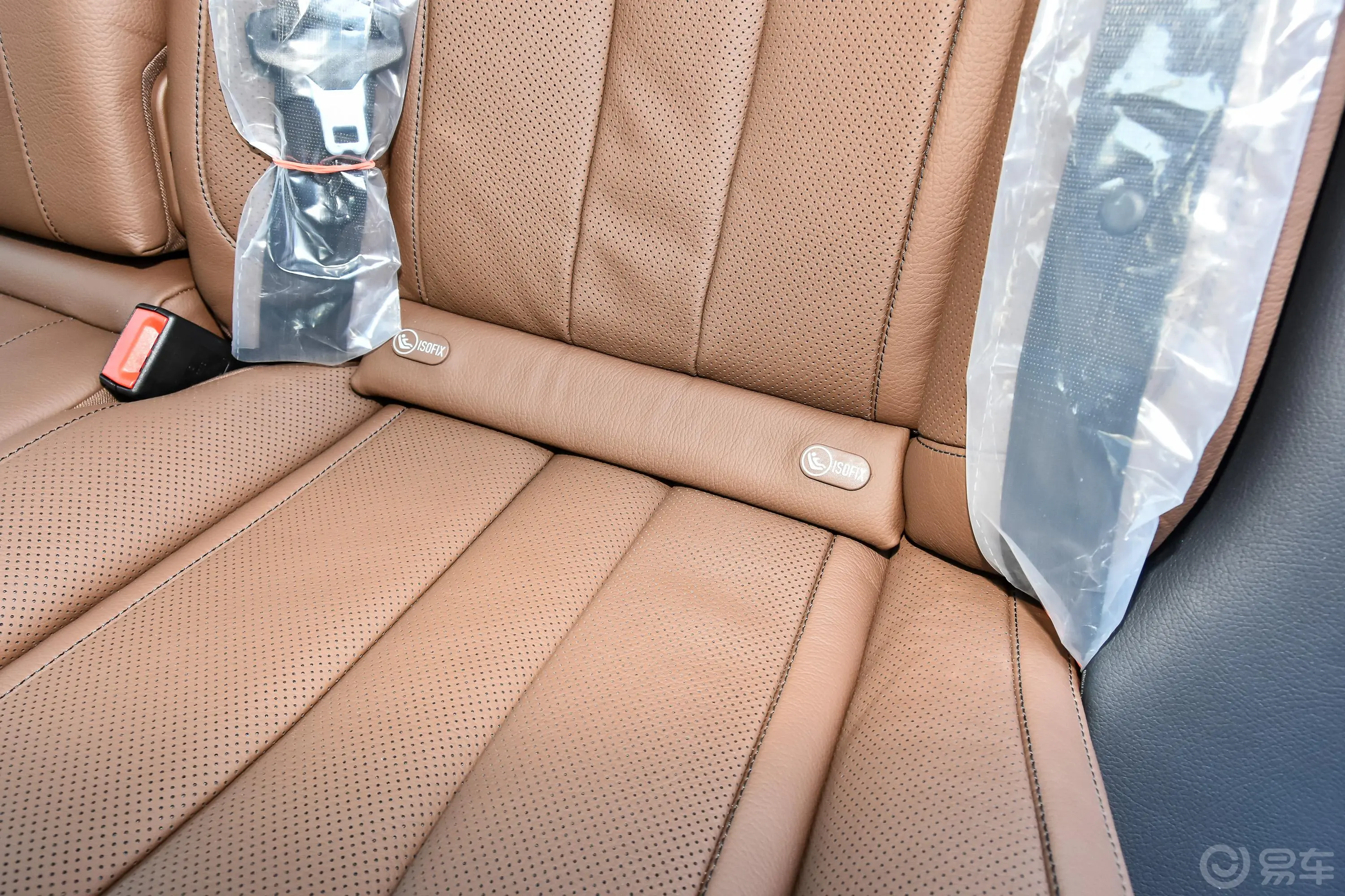 奔驰S级S 350 L 商务型 臻藏版儿童座椅接口