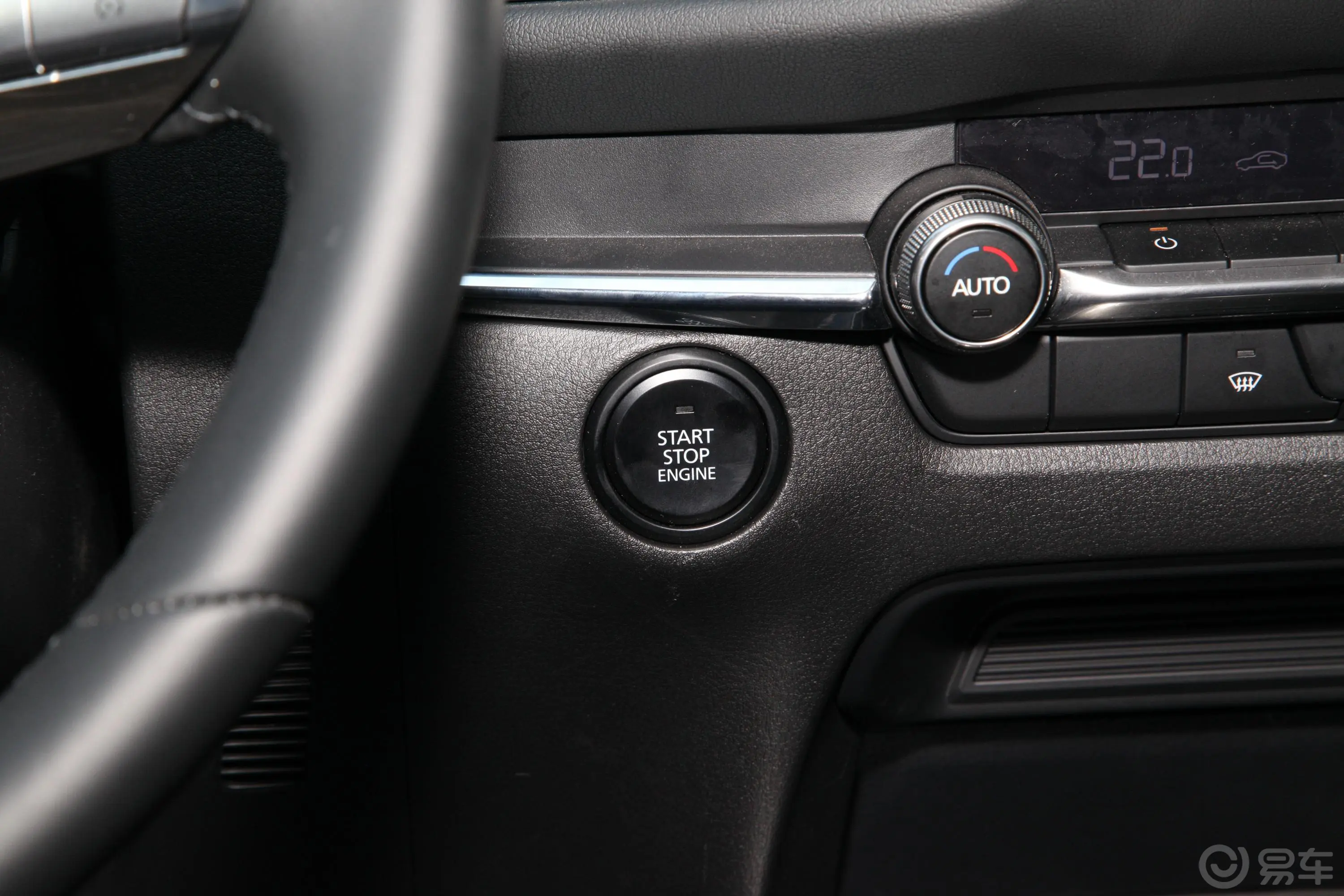 马自达CX-302.0L 手自一体 嘉悦型钥匙孔或一键启动按键
