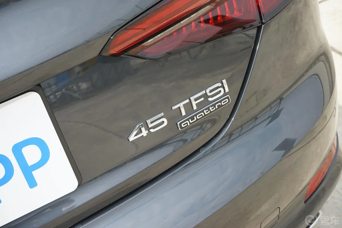 奥迪A5Sportback 45 TFSI quattro 运动版 国VI外观