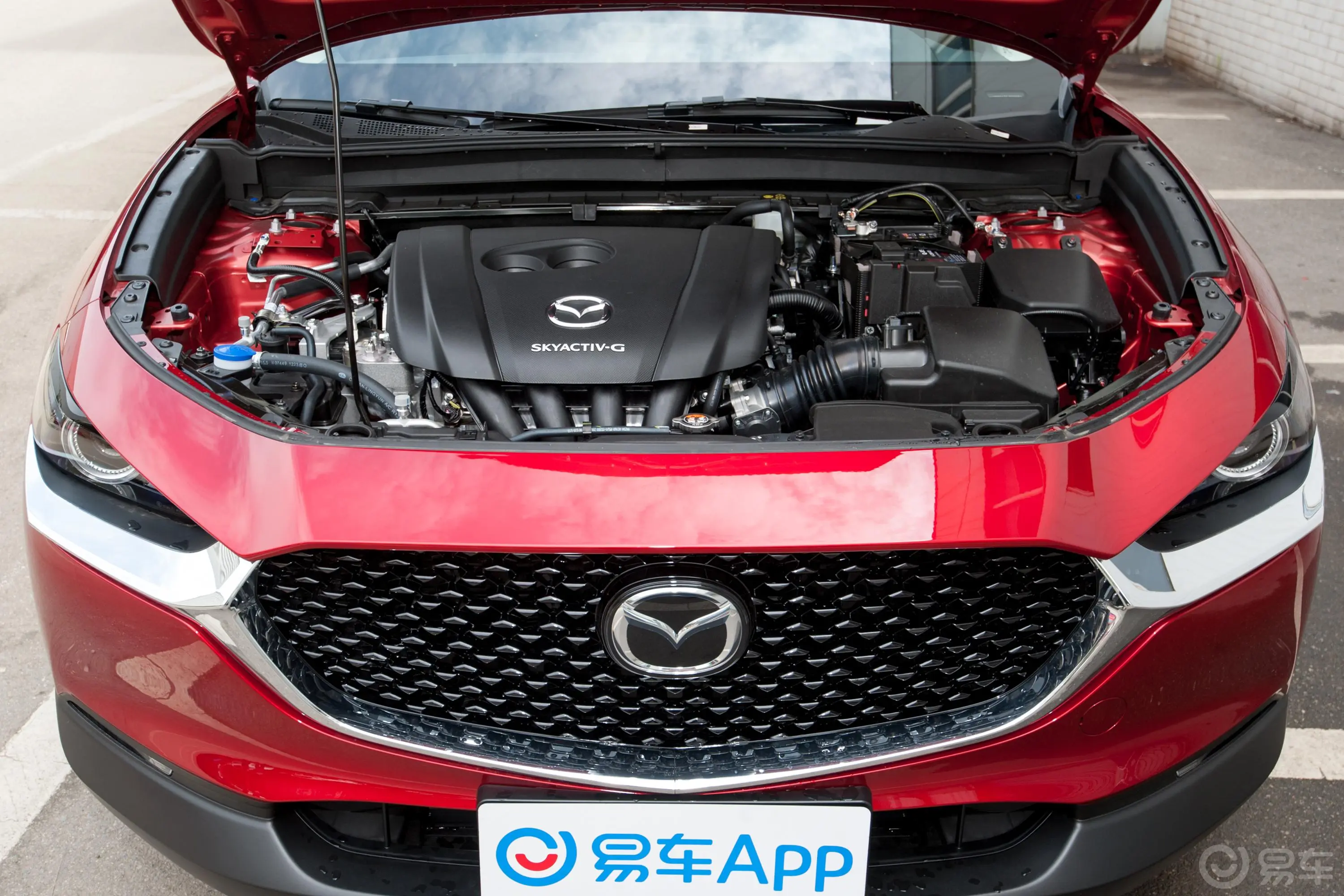 马自达CX-302.0L 手自一体 领悦型发动机舱整体