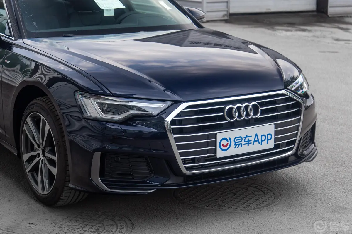 奥迪A6Avant 先锋派 45 TFSI 臻选动感型外观