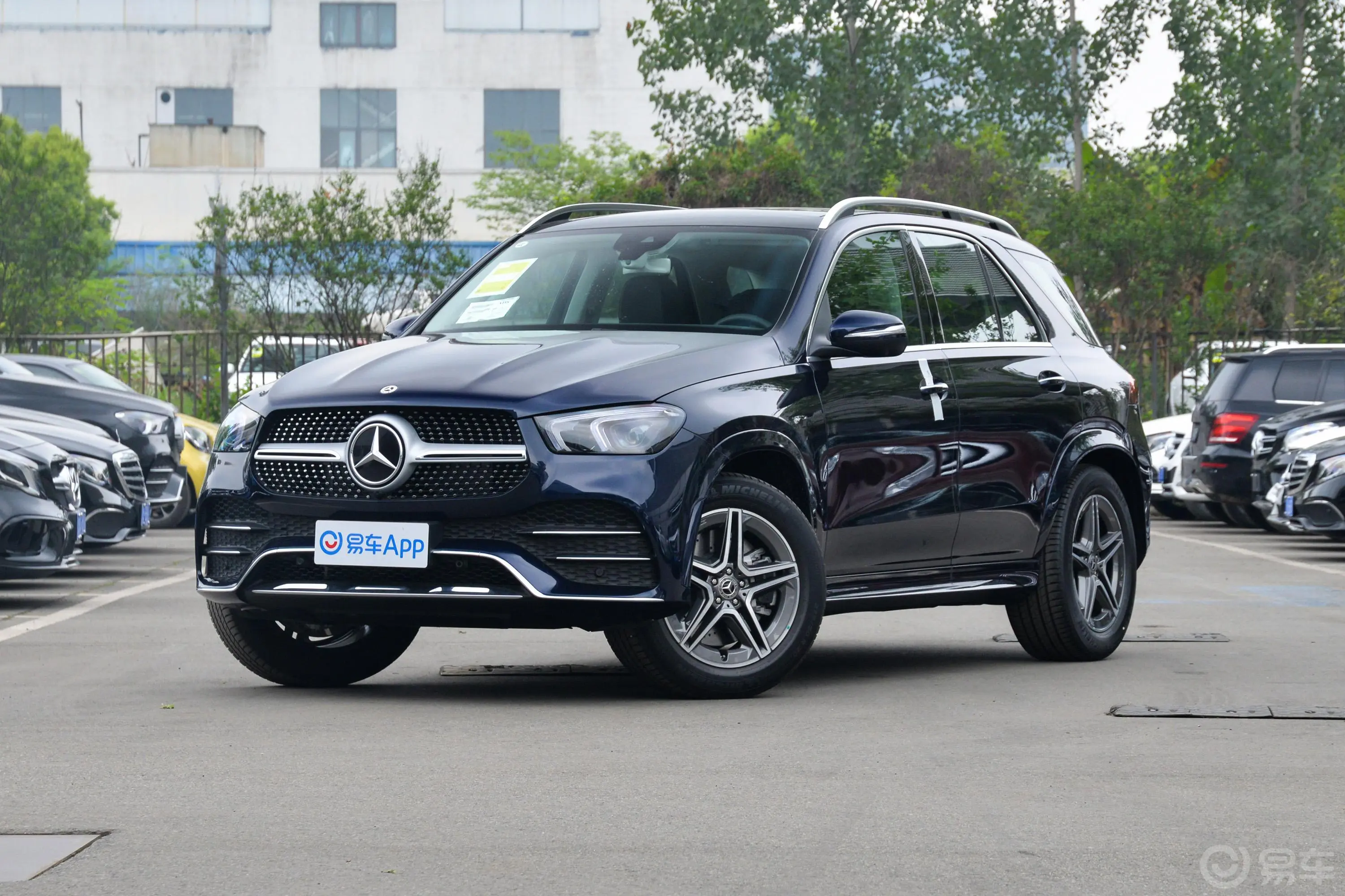 奔驰GLE改款 GLE 450 4MATIC 动感型外观