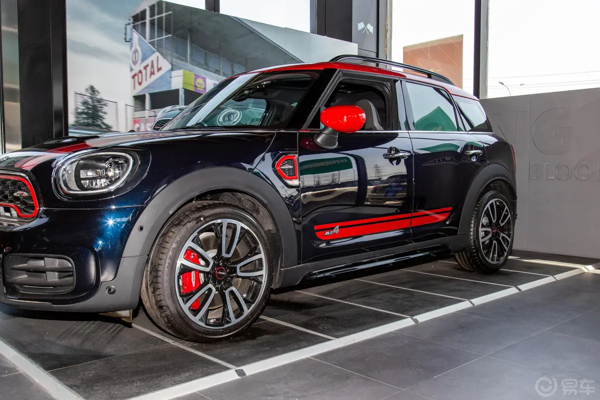 MINI JCW COUNTRYMAN2.0T ALL-IN外观