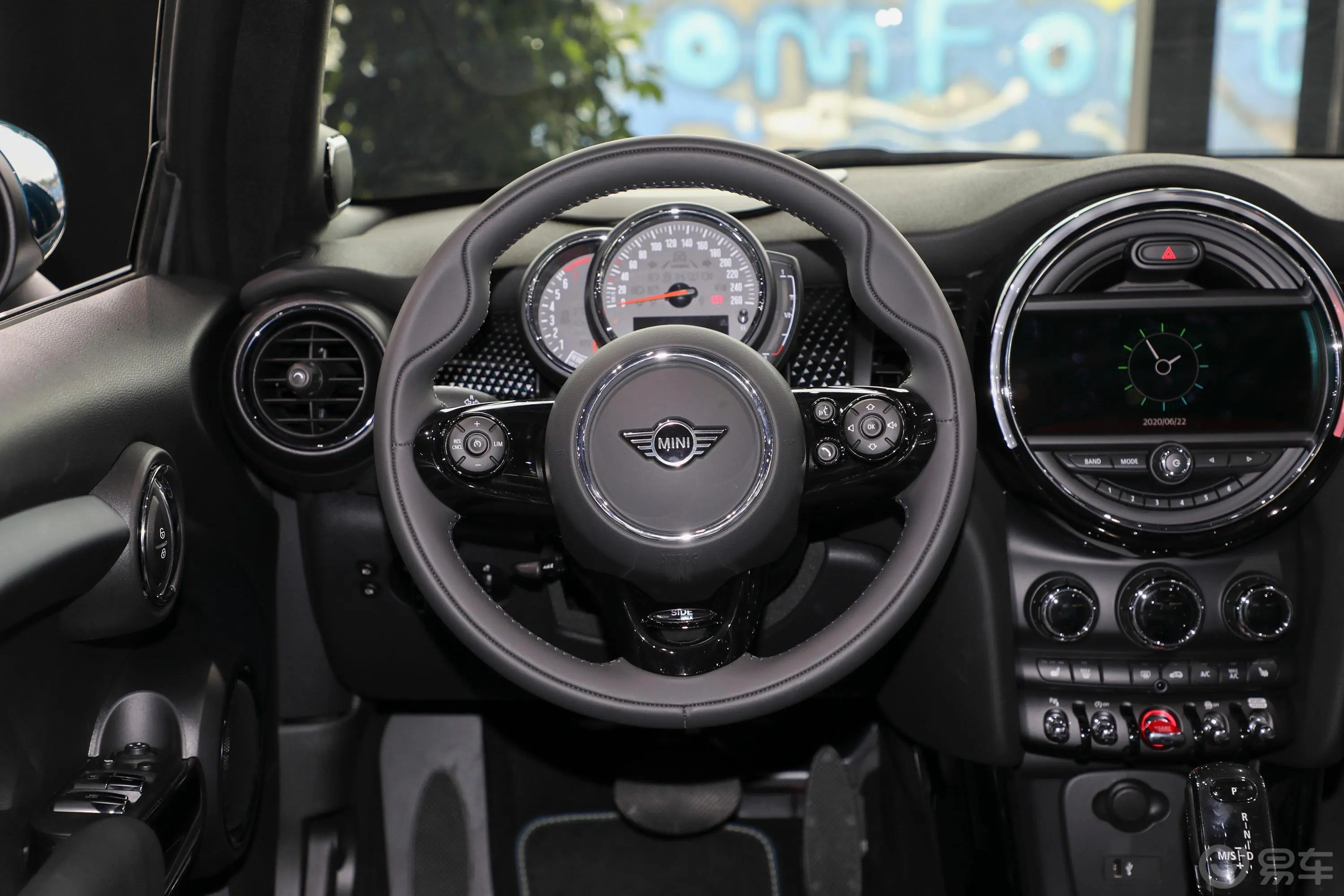 MINI CABRIO1.5T COOPER CABRIO Sidewalk方向盘