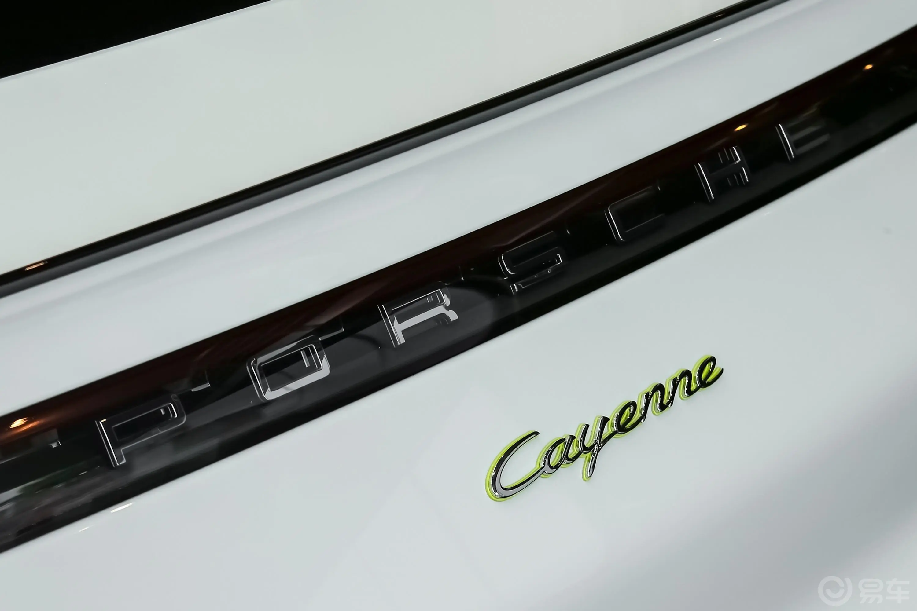 Cayenne E-HybridCayenne E-Hybrid Coupe 2.0T外观