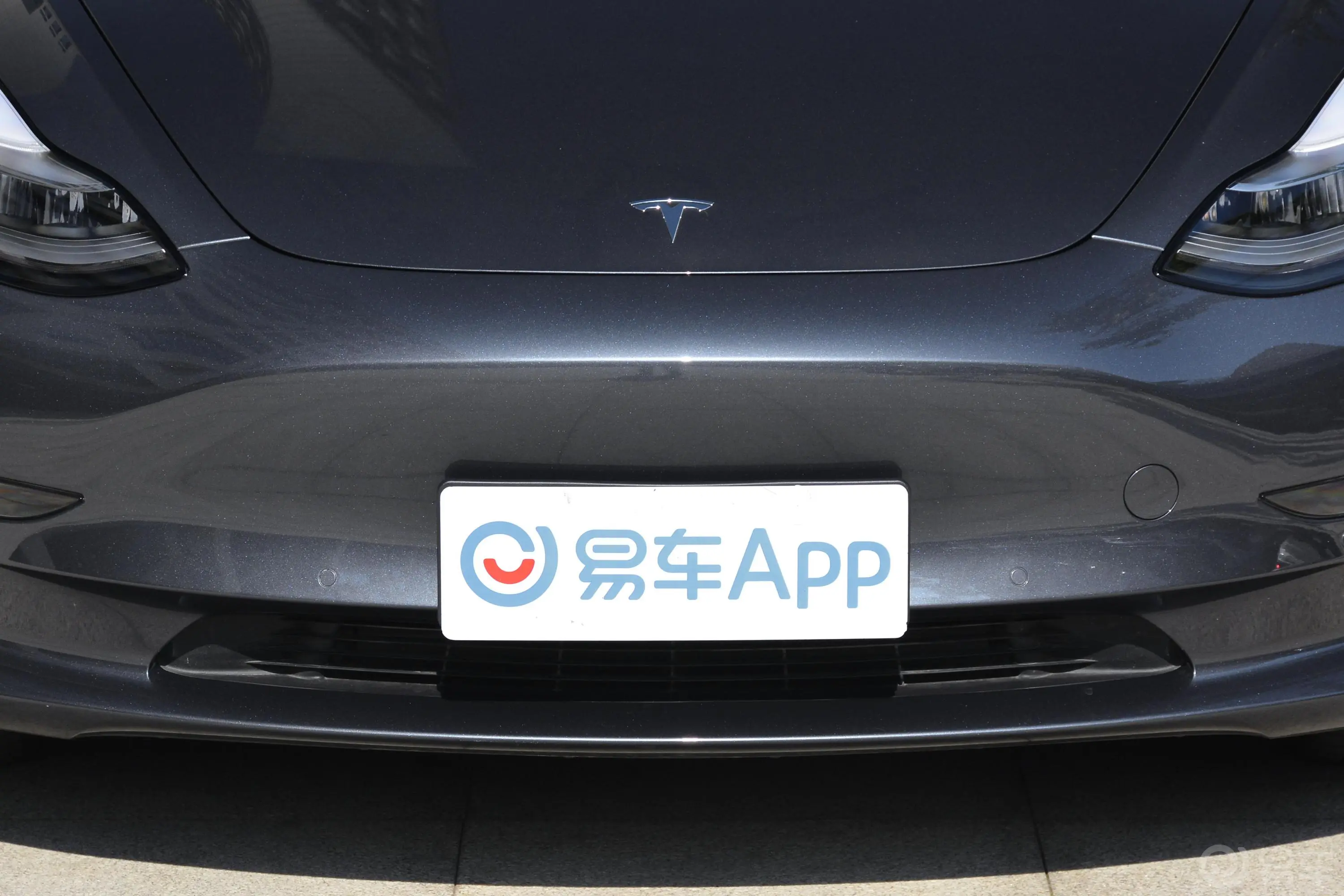 Model 3改款 长续航后轮驱动版外观