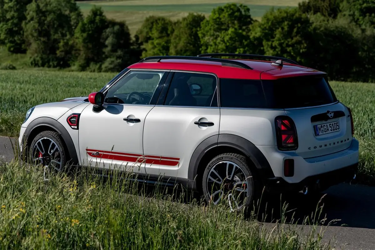 MINI JCW COUNTRYMAN