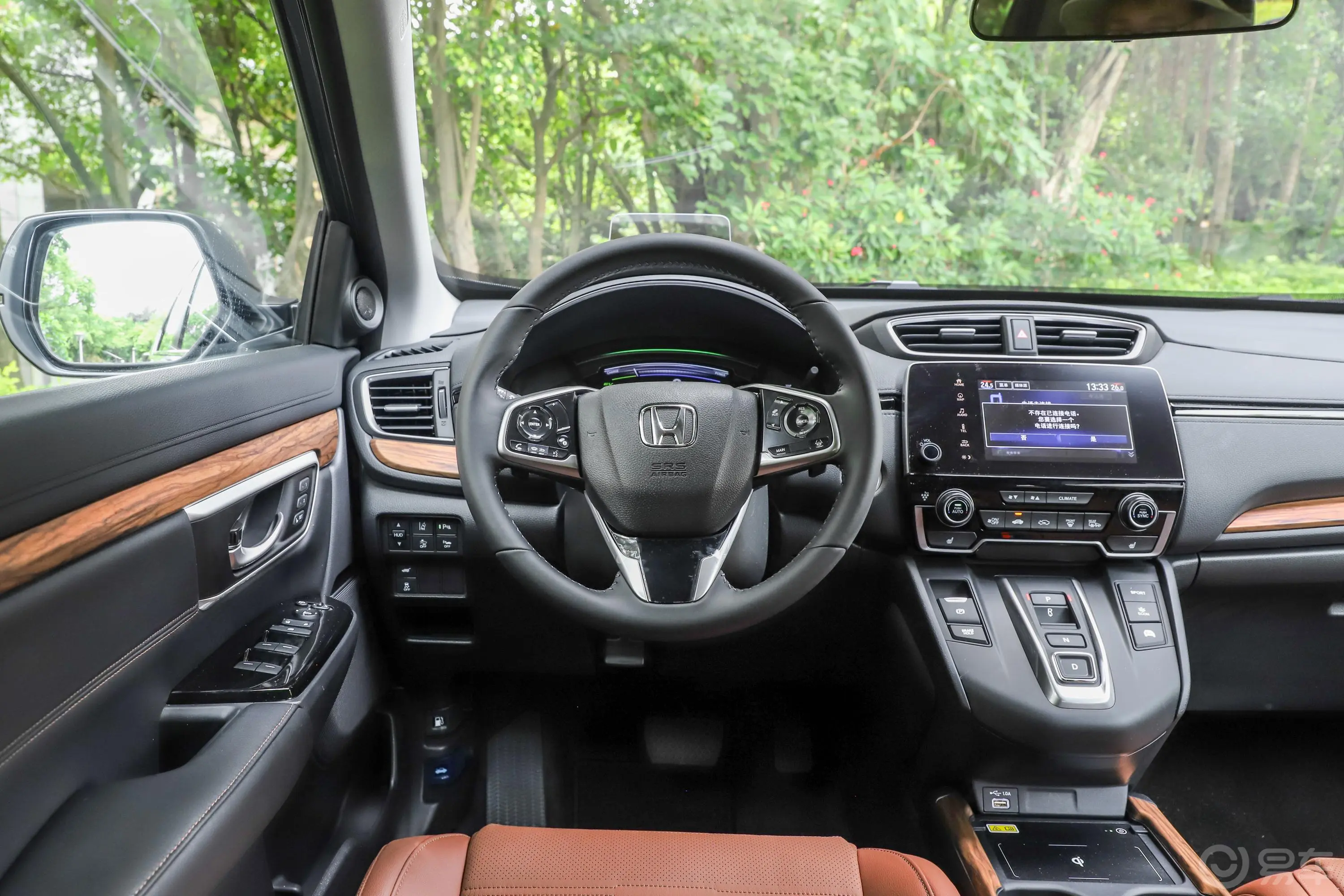 本田CR-V锐·混动 2.0L 四驱 净享版驾驶位区域