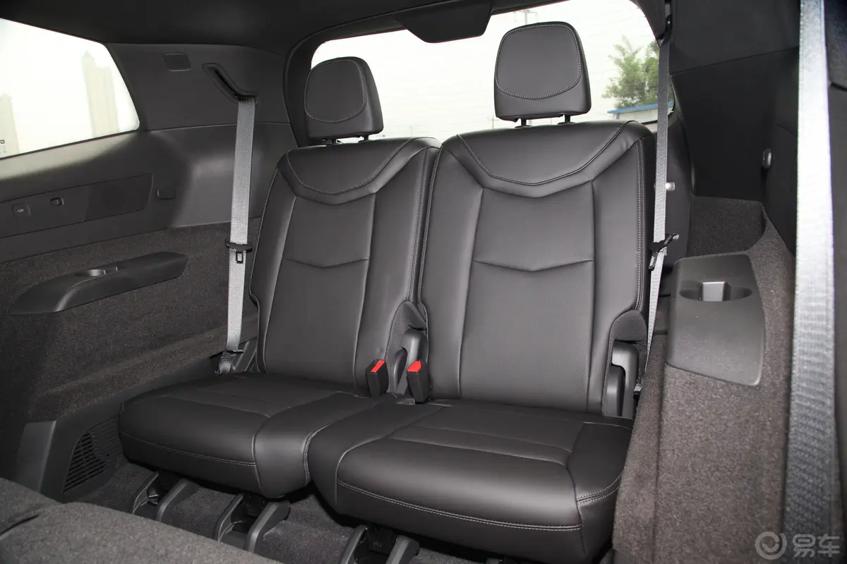 凯迪拉克XT6改款 28T 四驱 豪华型 7座第三排座椅