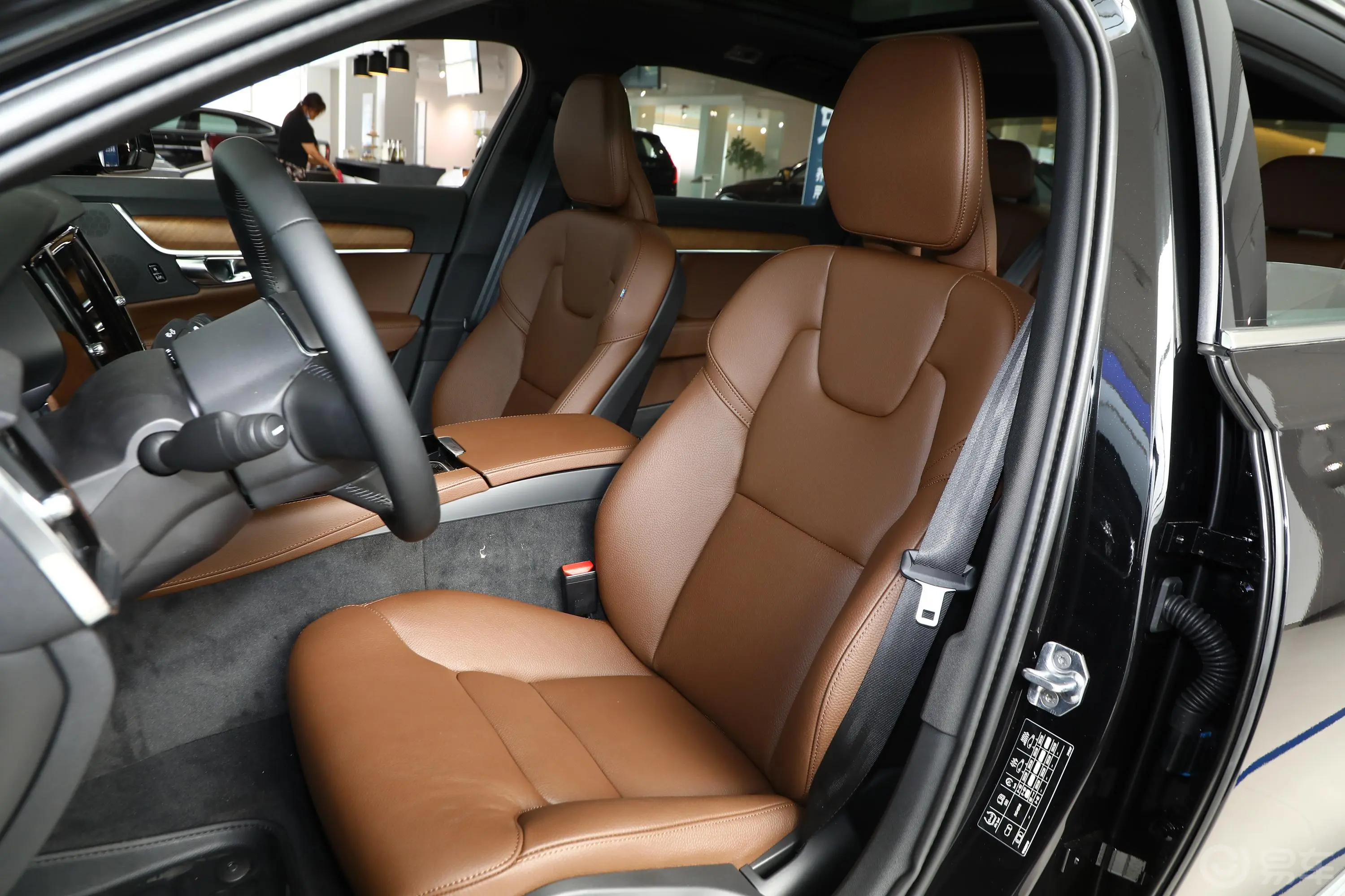 沃尔沃S90新能源T8 智雅豪华版驾驶员座椅