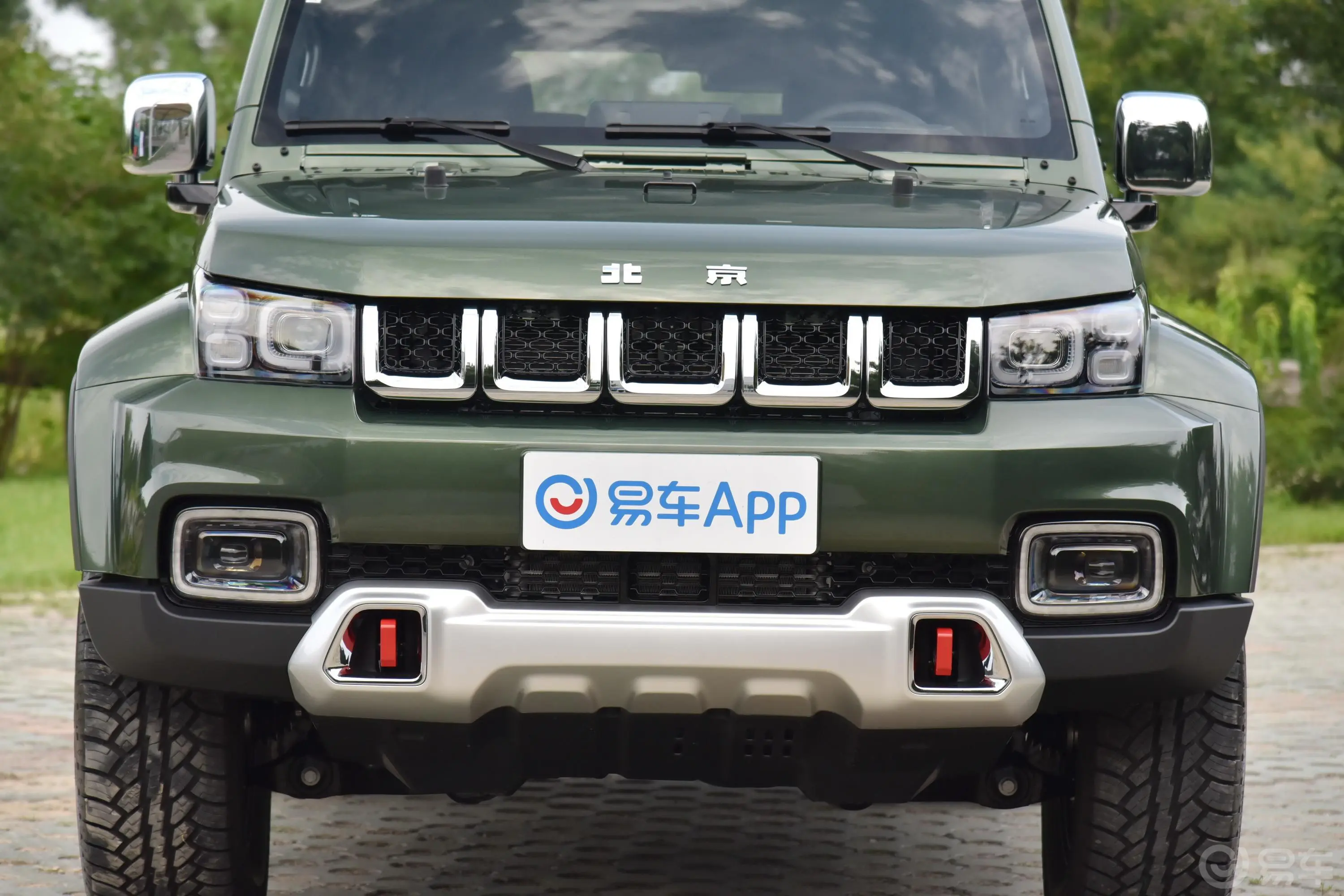 北京BJ40致敬2020版 2.0T 自动四驱至尊版 汽油外观细节