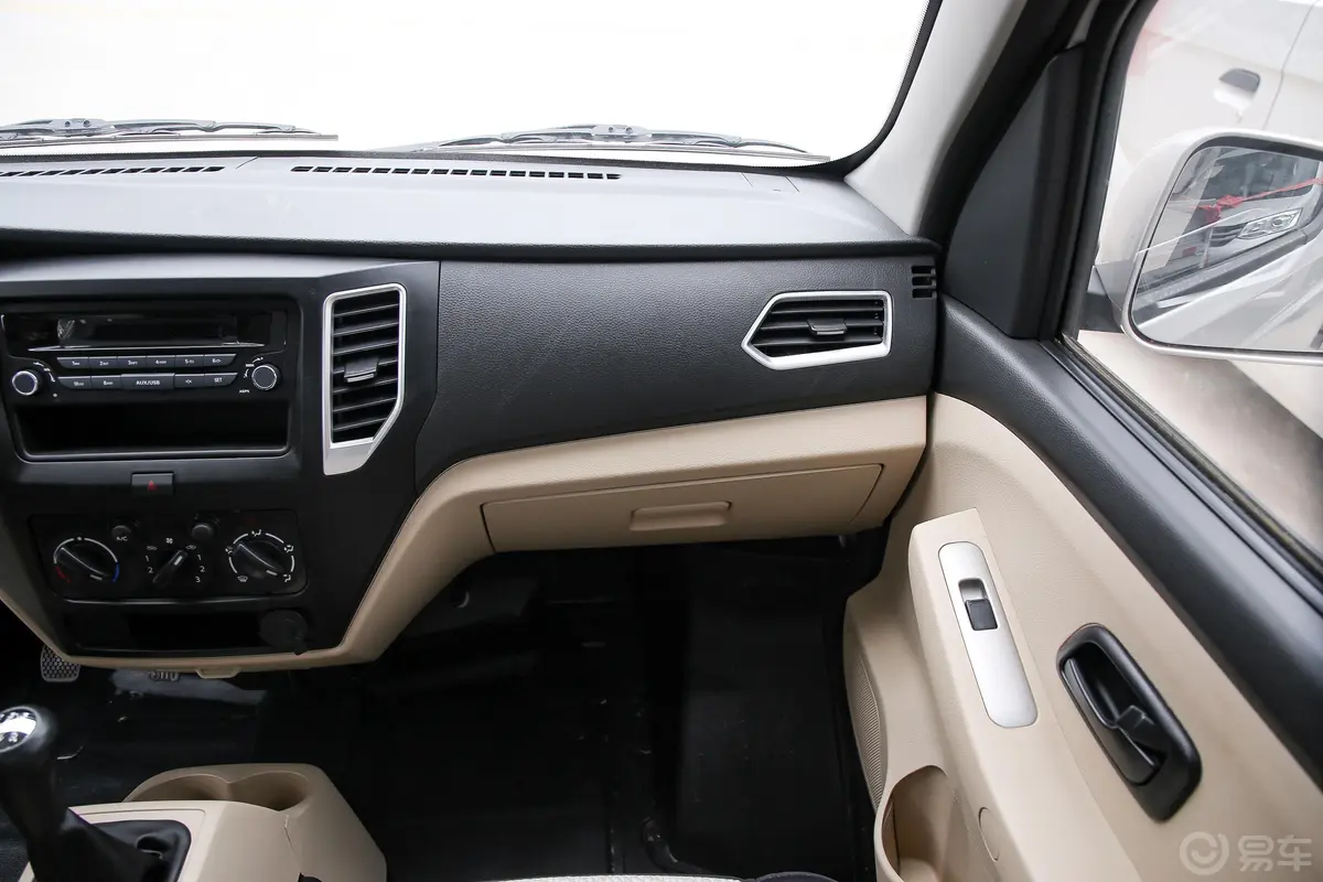 新豹T3载货汽车N1 1.5L 单排单后轮 舒适版（4.75米） SC1031TMD61 汽油 国VI副驾驶位区域