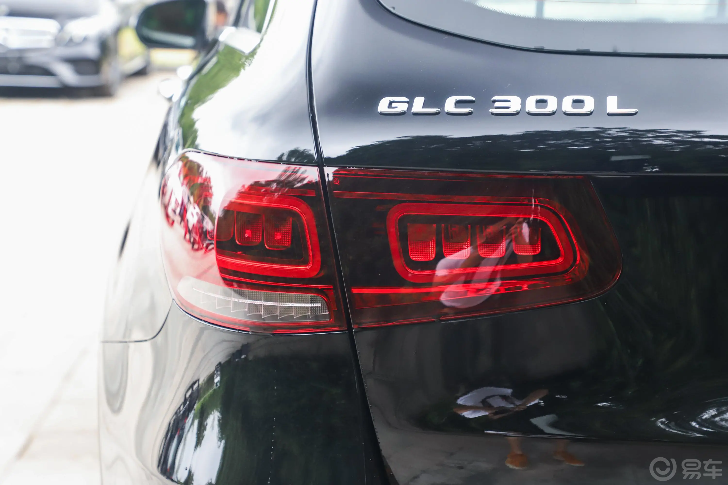 奔驰GLC改款 GLC 300 L 4MATIC 动感型外观