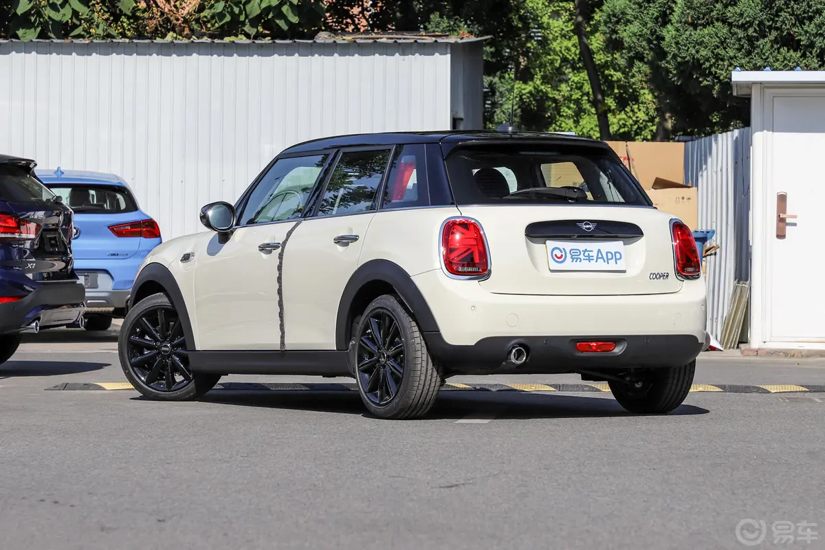 MINI1.5T COOPER 艺术家 五门版外观