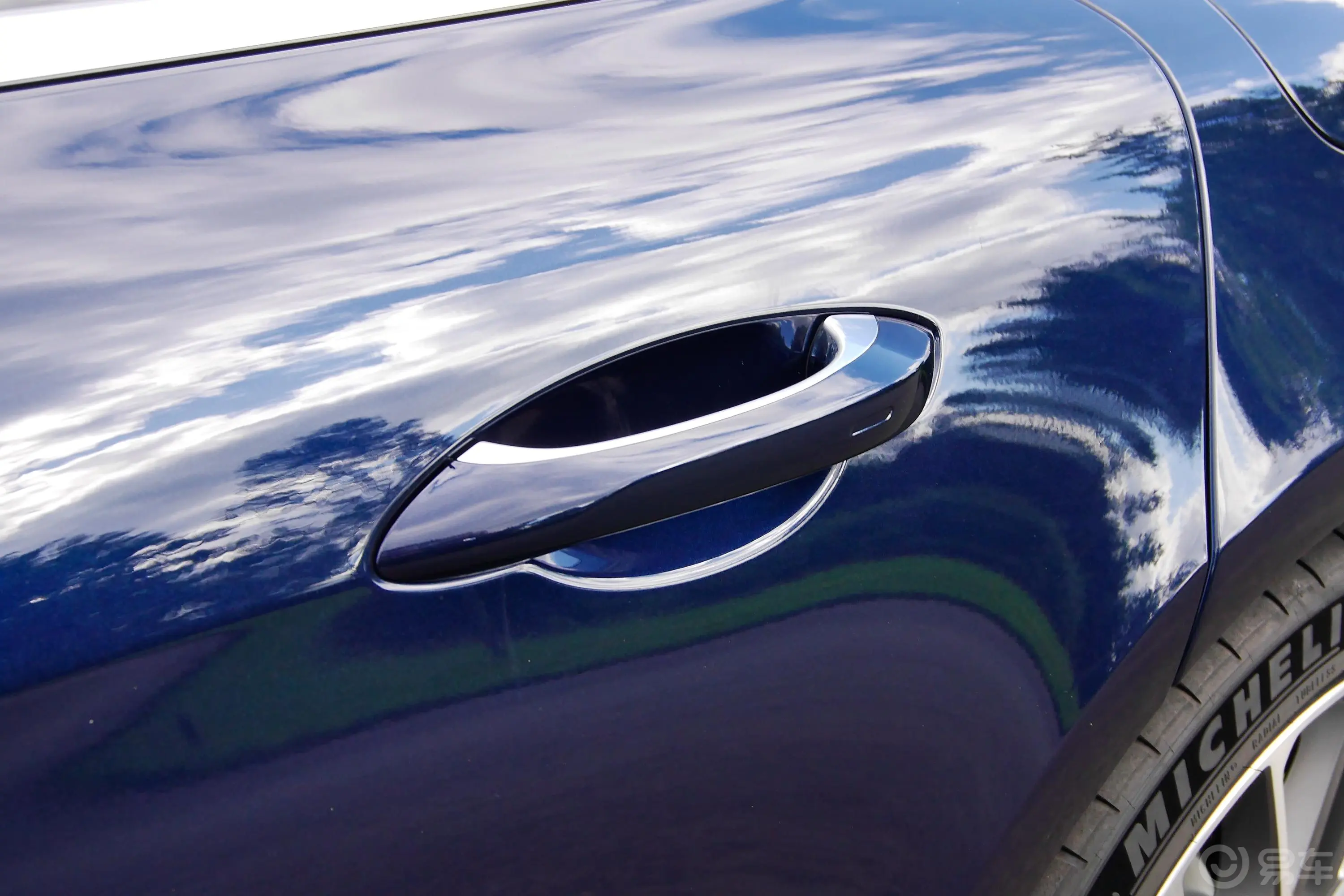 Panamera E-HybridPanamera 4S E-hybrid Sport Turismo 2.9T驾驶员侧后门把手